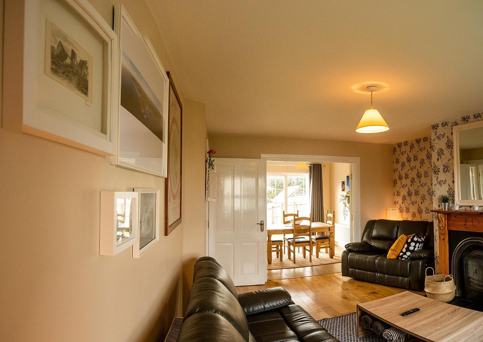 Modern three bedroom house in Bundoran - Bundoran Luxury Apartments and Holiday Homes