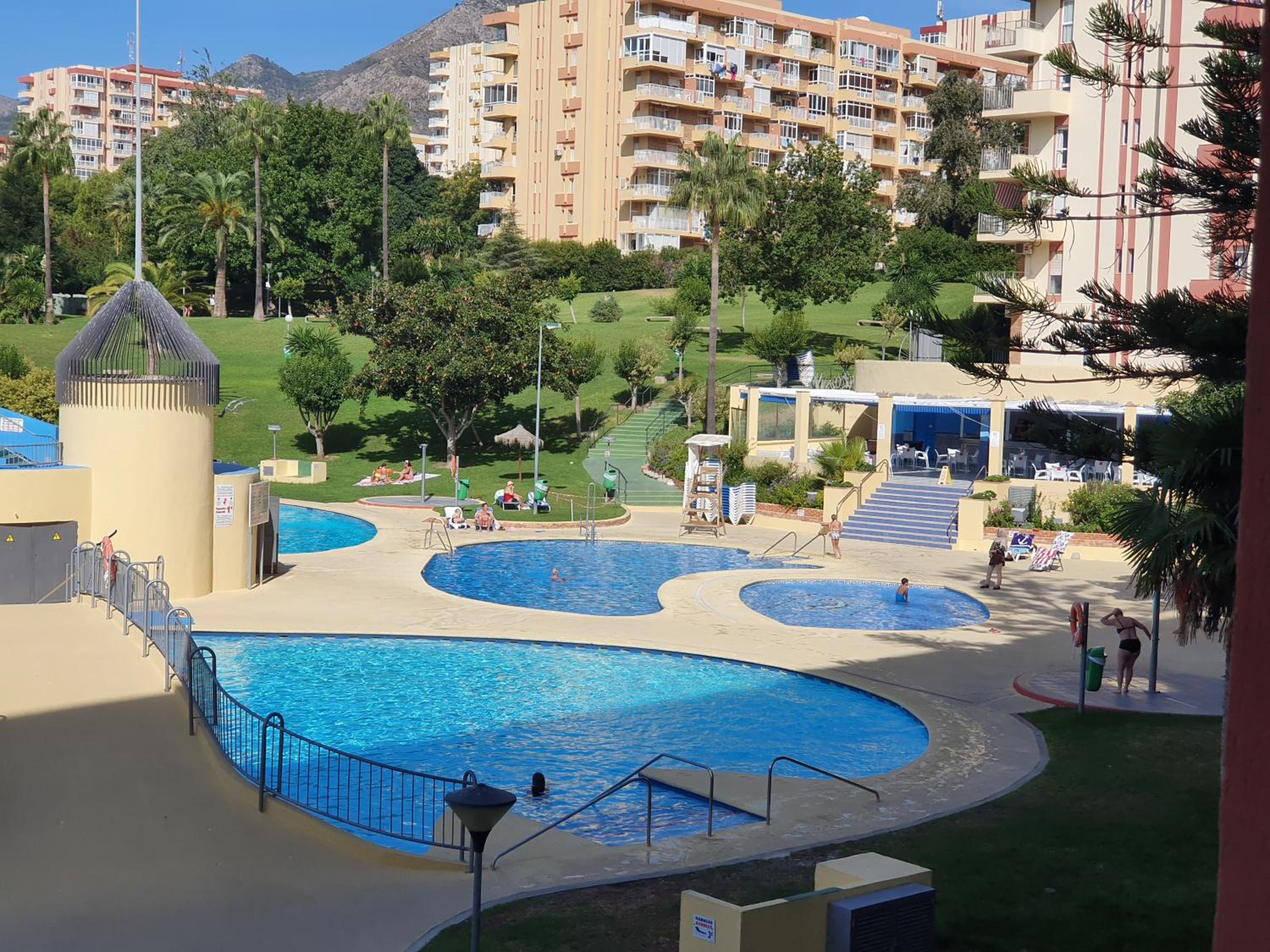 Jupiter Estudio en Benalmádena