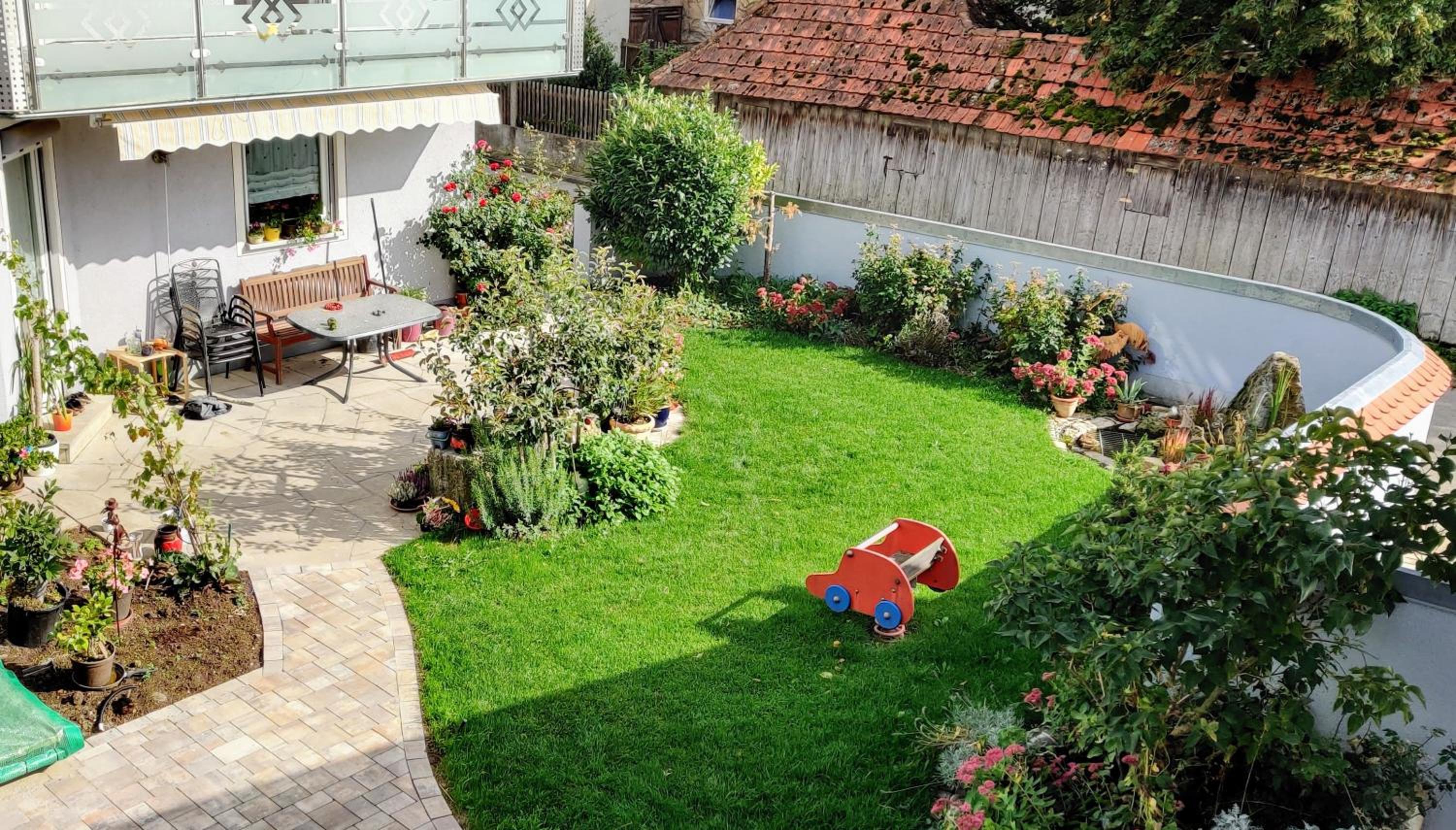 Photo 10