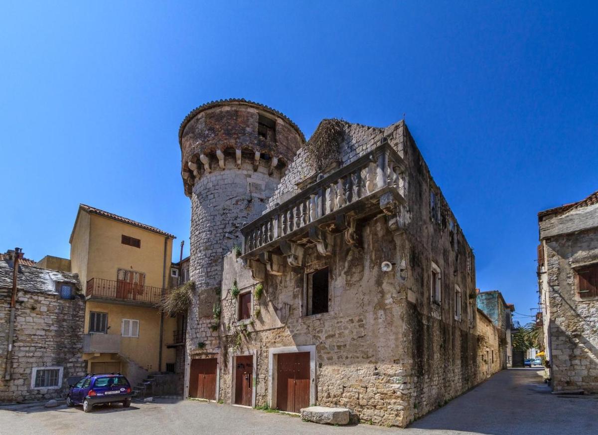 Photo 54