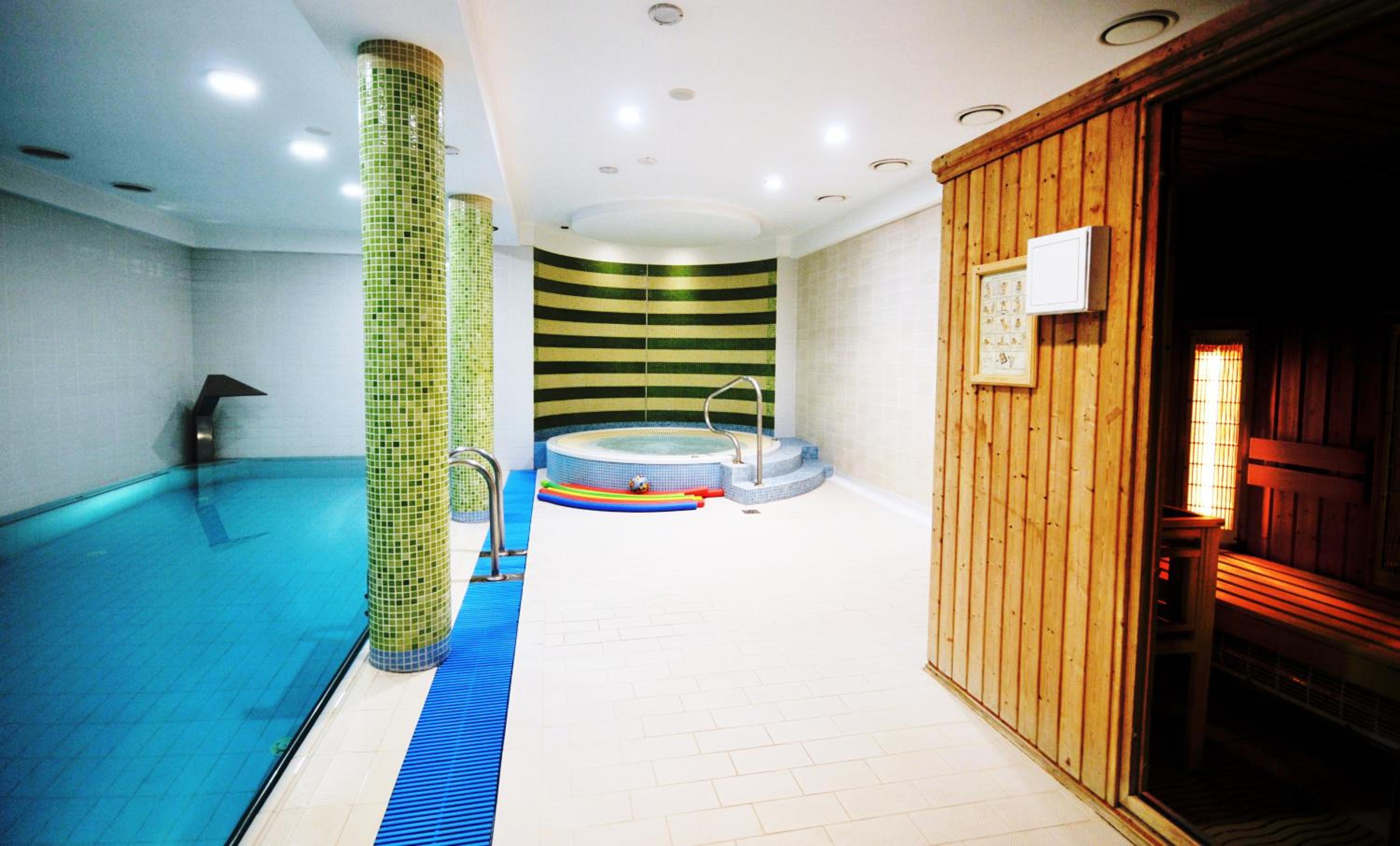 Bursztyn Resort