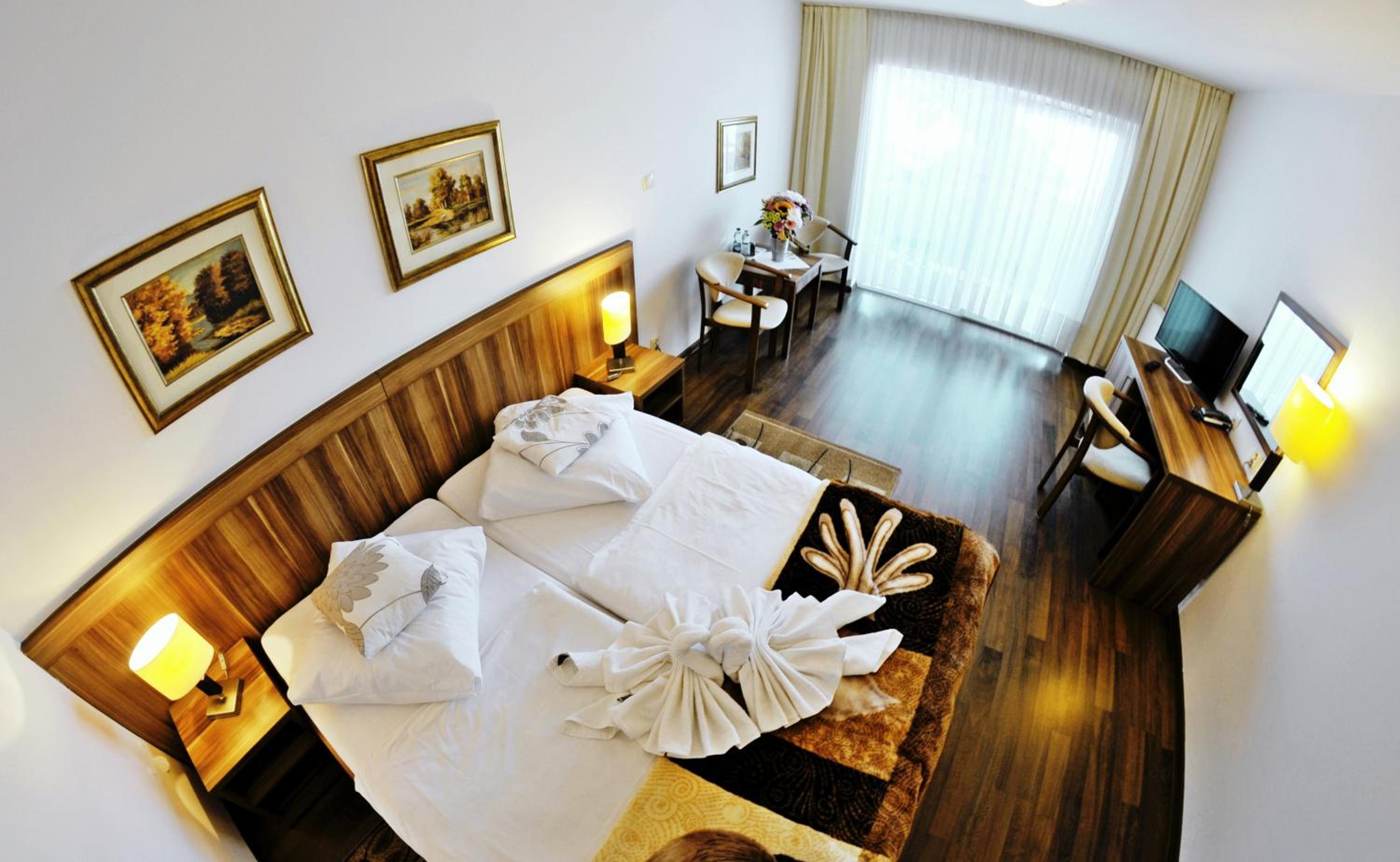 Bursztyn Resort