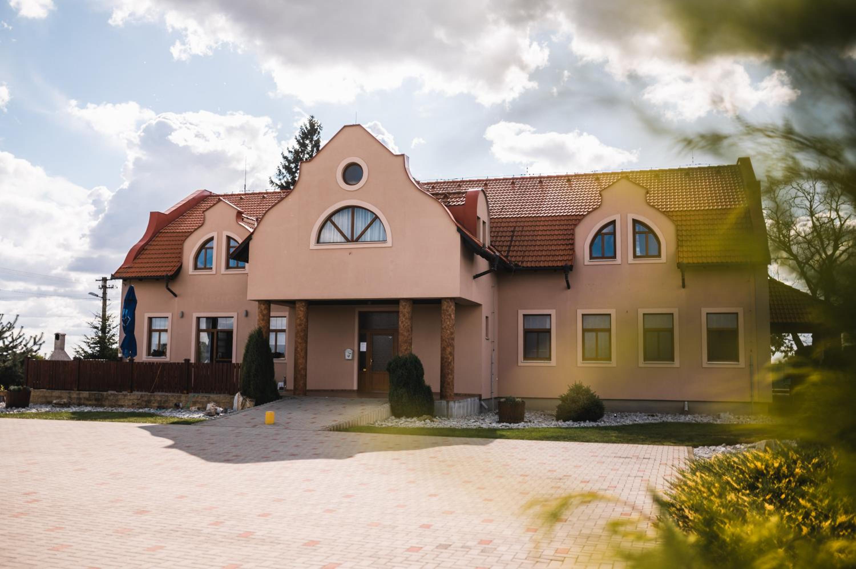 Motel ARD view 5