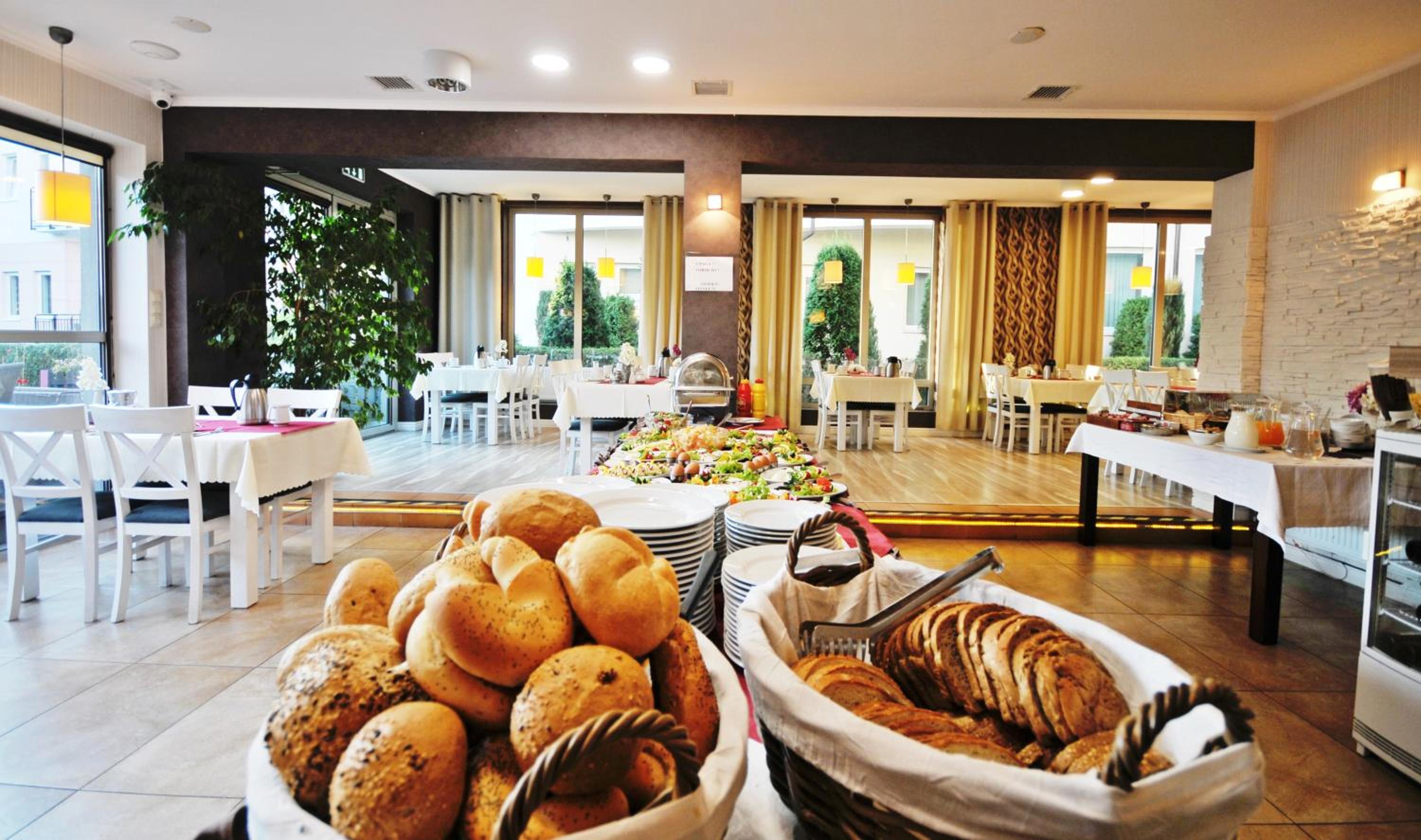 Bursztyn Resort