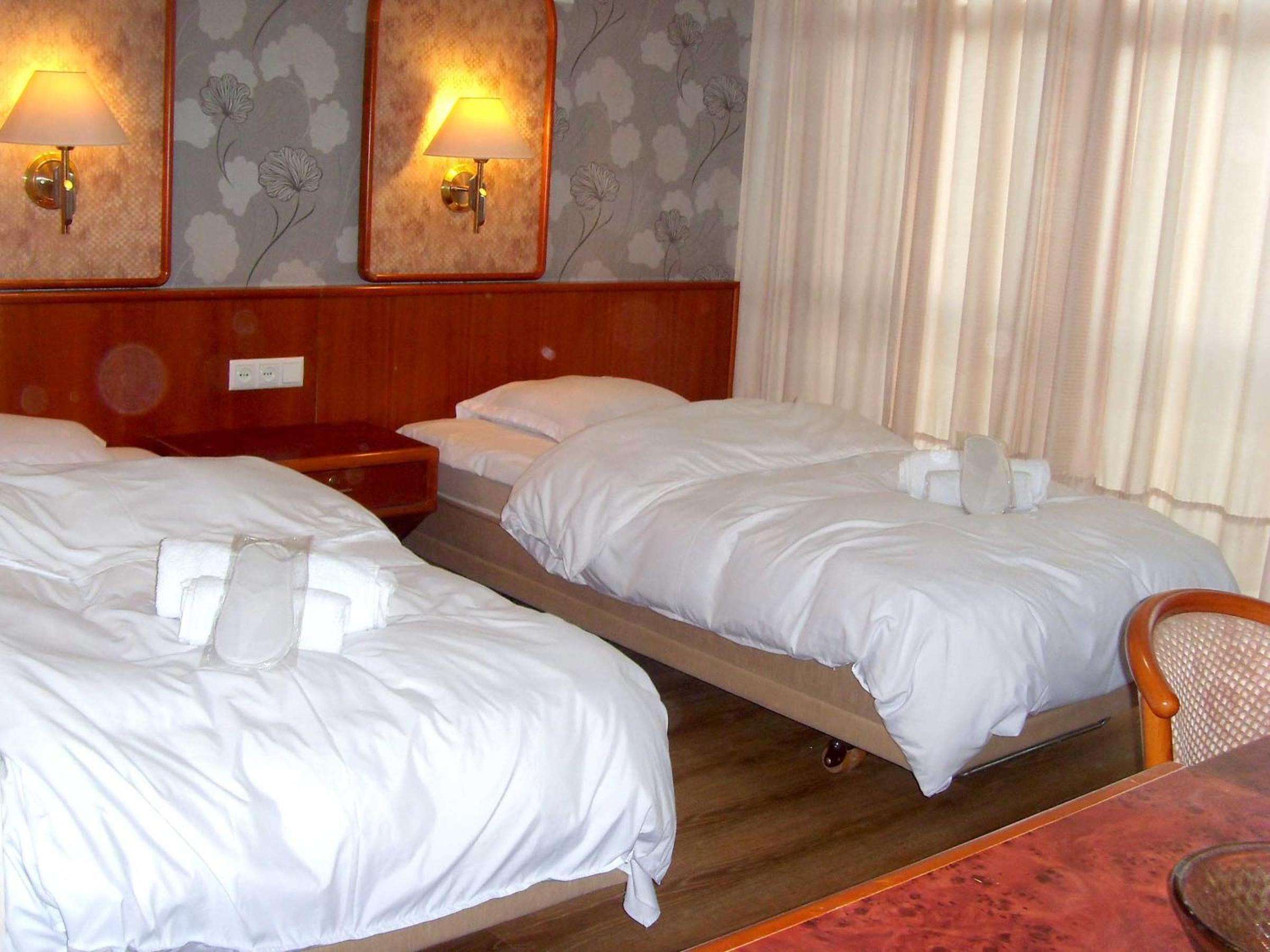 Hotel NADIKVARI view 3