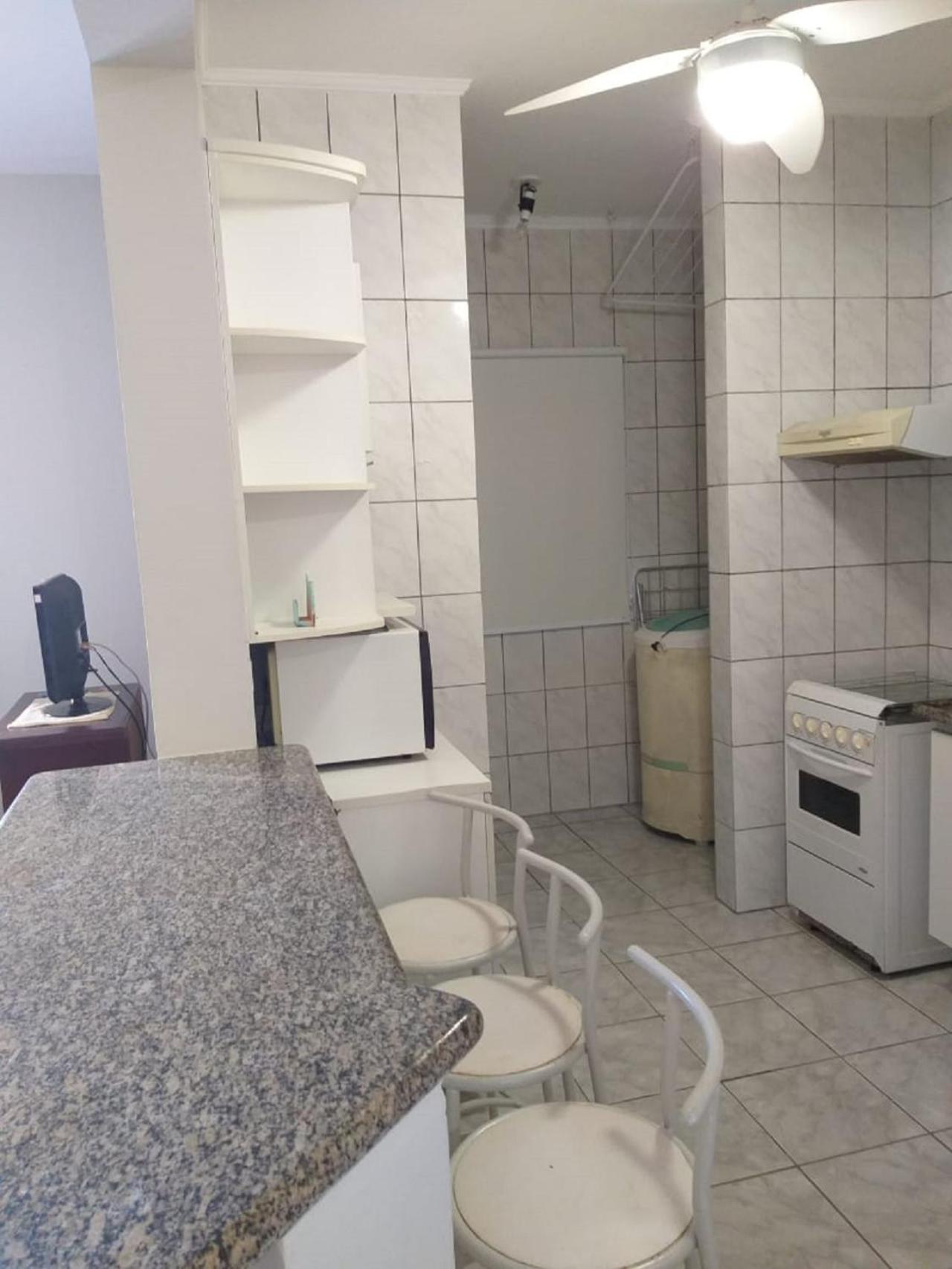 Apartamento Ubatuba - Praia das Toninhas view 3