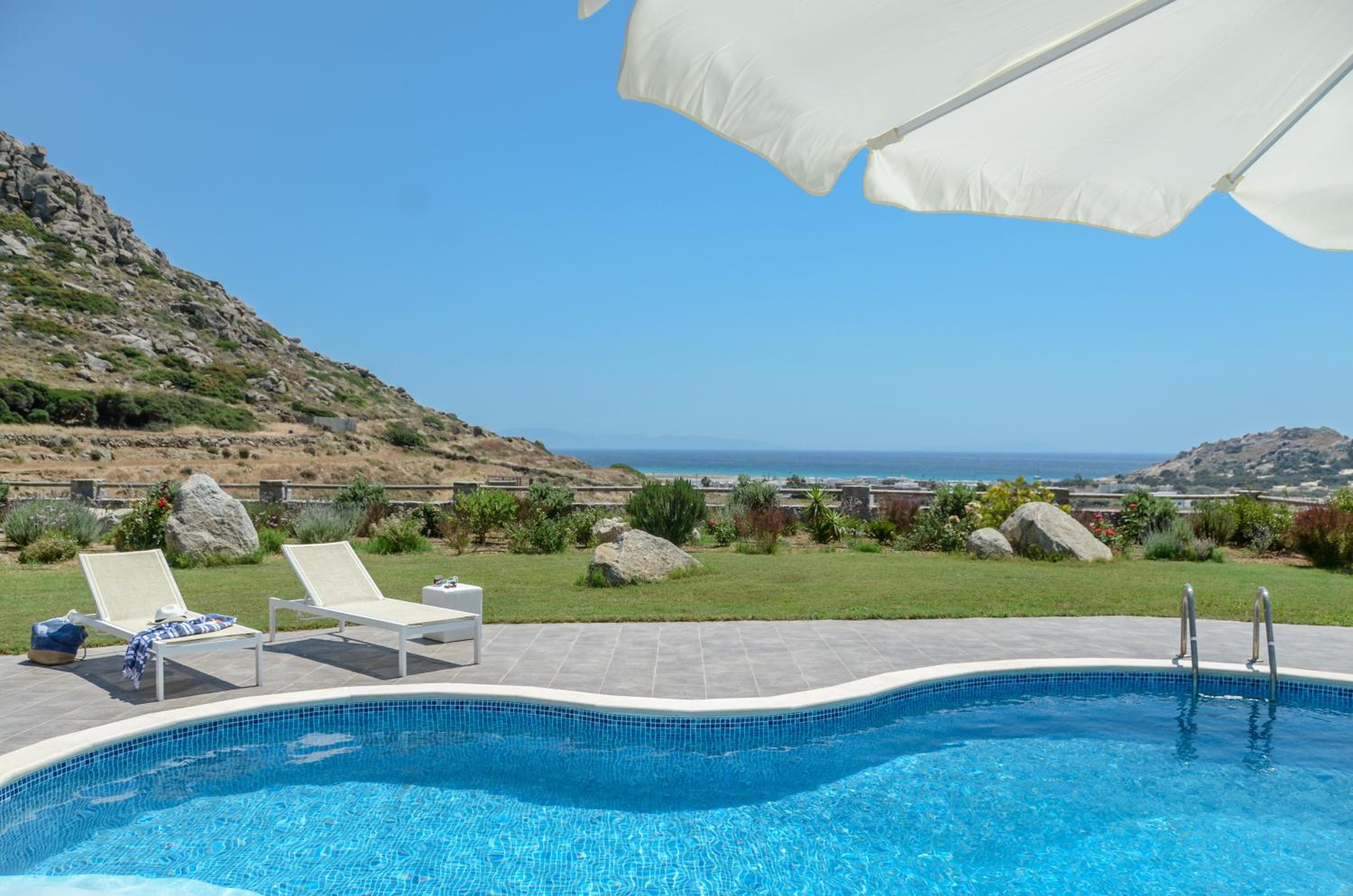 Naxos Luxury Villas
