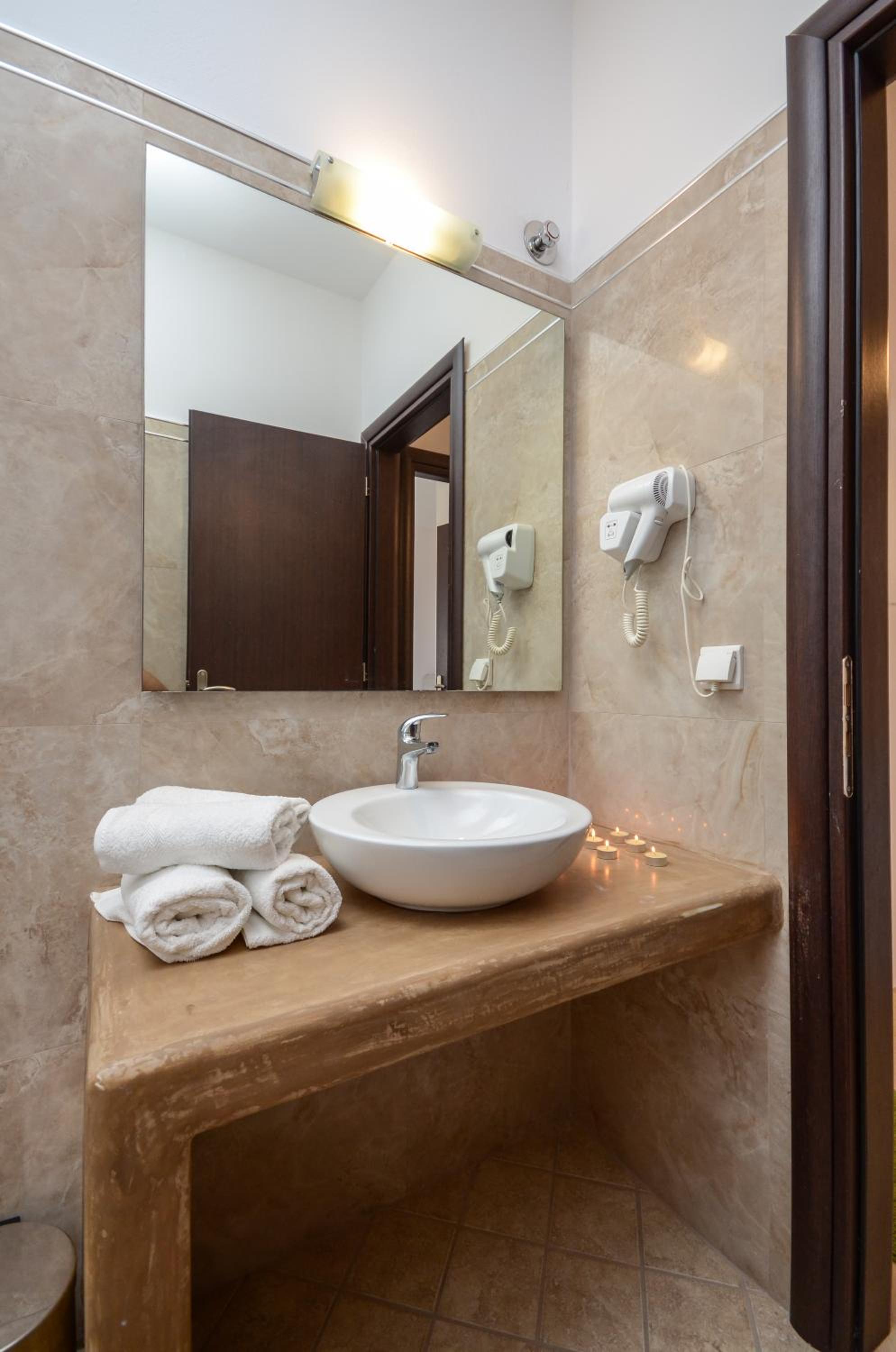 Naxos Luxury Villas