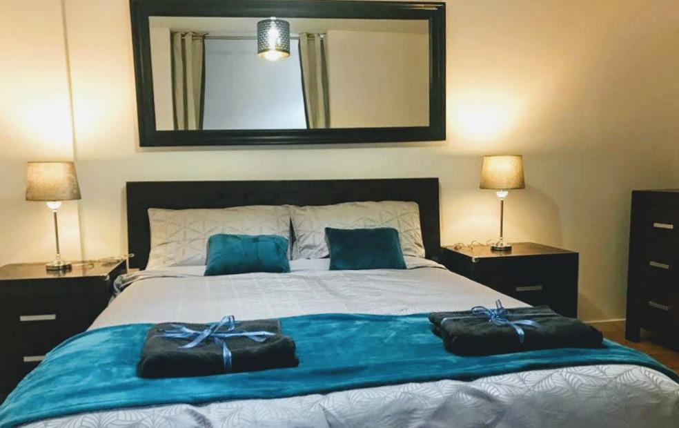 Marco Island -Very Spacious City Centre 1 Bedroom Apartment view 3
