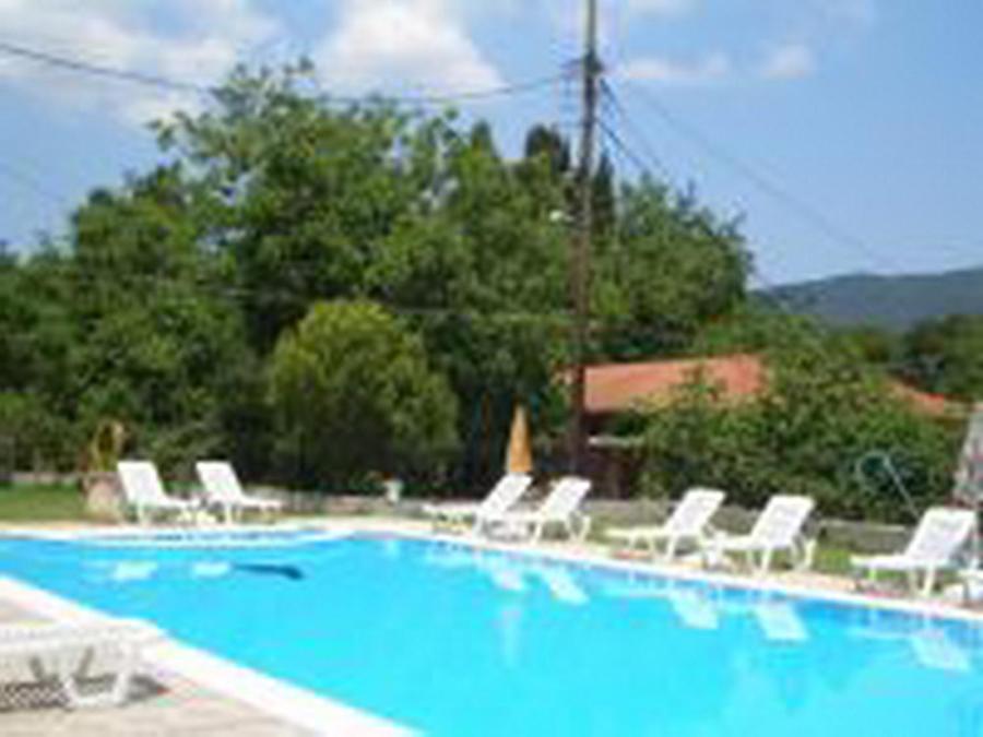 Stathis Apartments