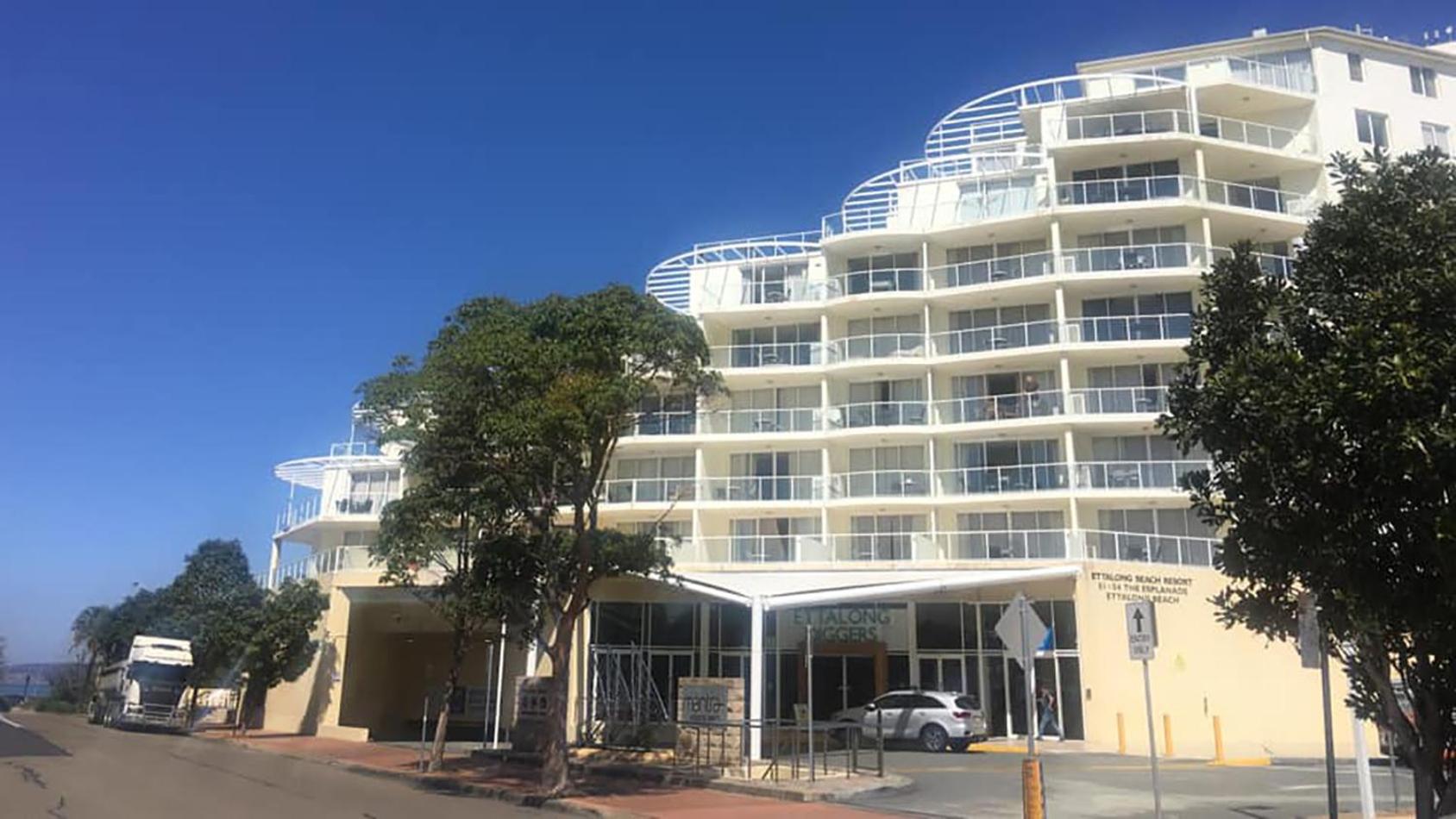 BASE Holidays - Ettalong Beach Premium Apartments
