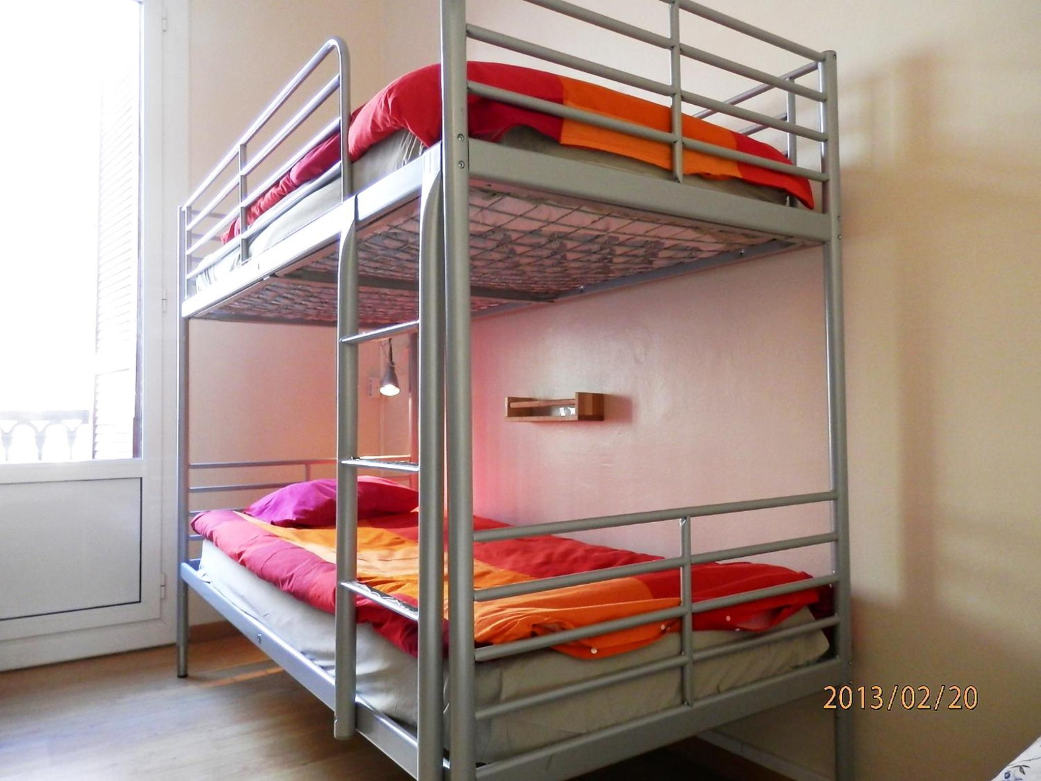Barcelona Central Garden Hostal