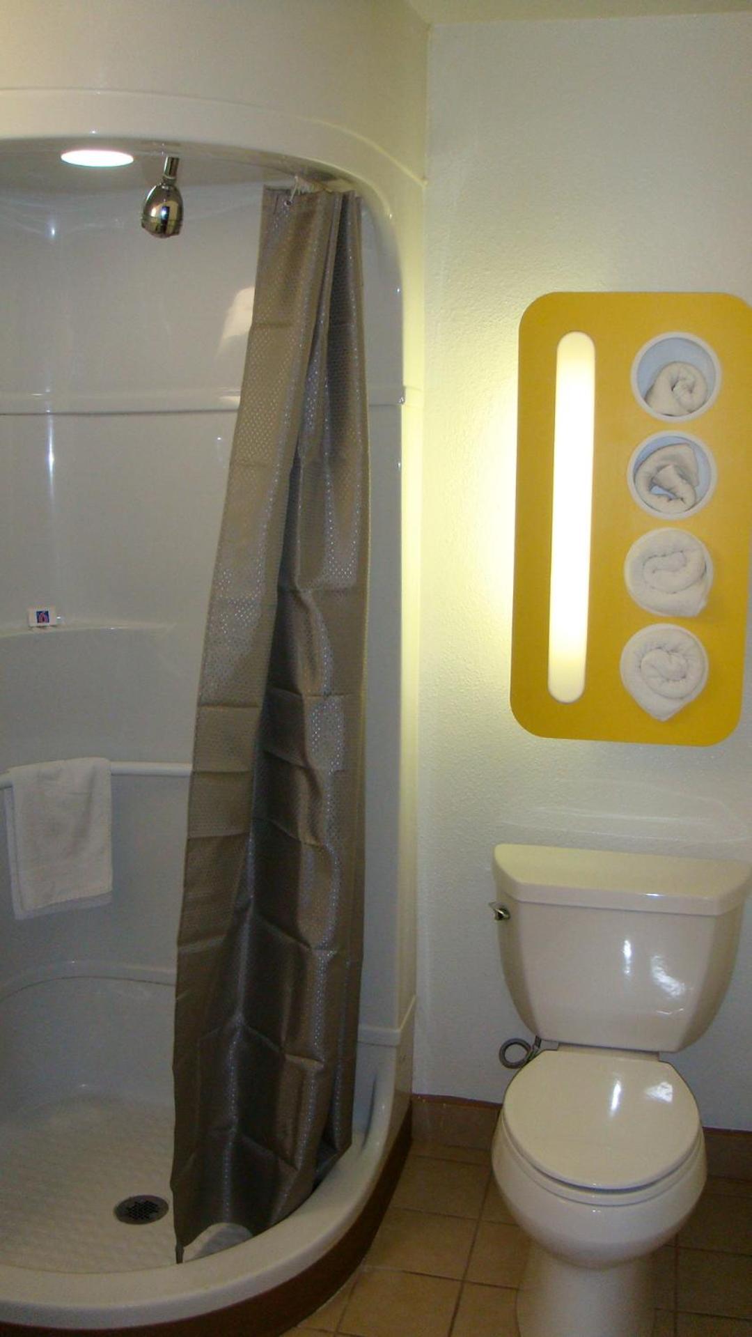 Motel 6-Oroville, CA - Property Image 43