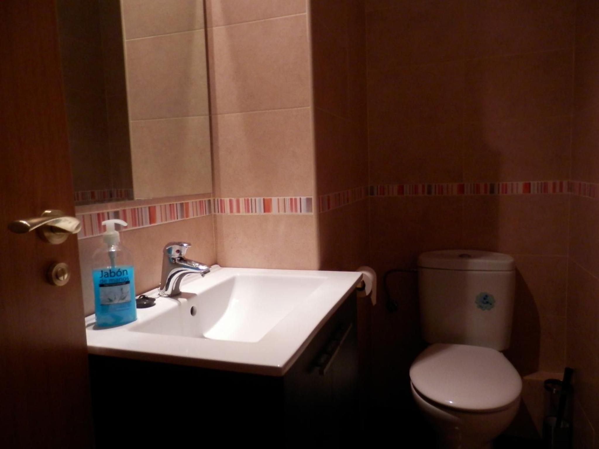 Barcelona Central Garden Hostal