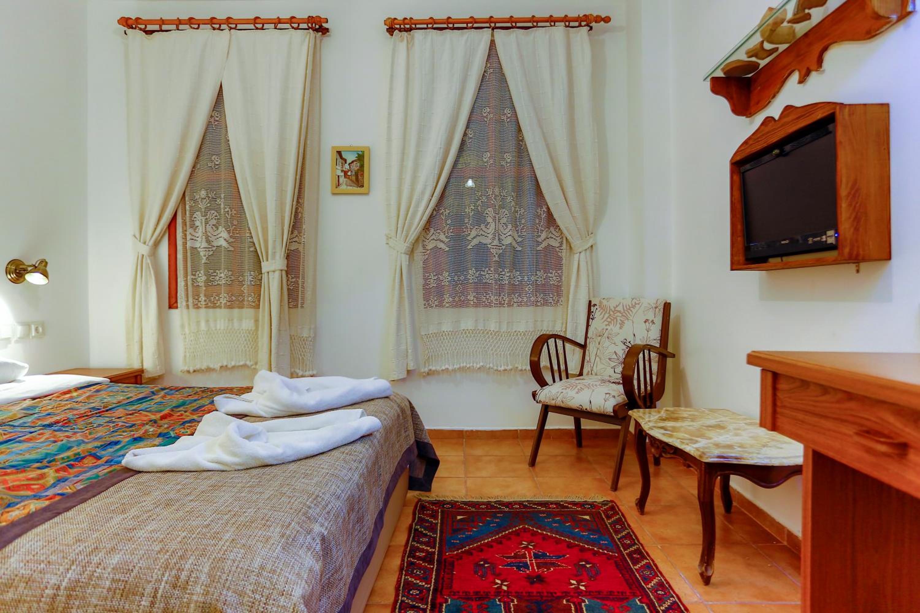 Atelya Art Hotel - Image 28