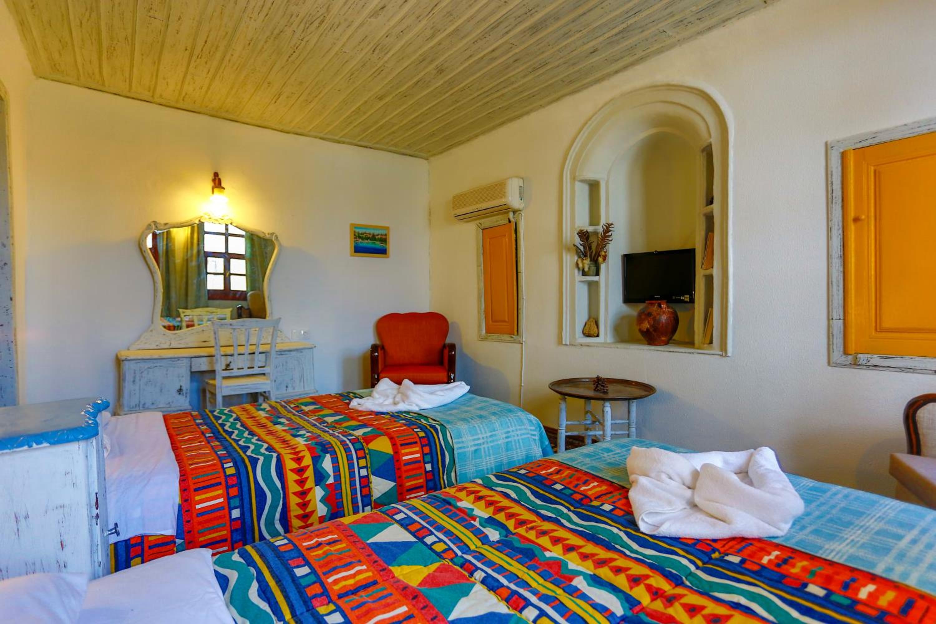 Atelya Art Hotel - Image 25