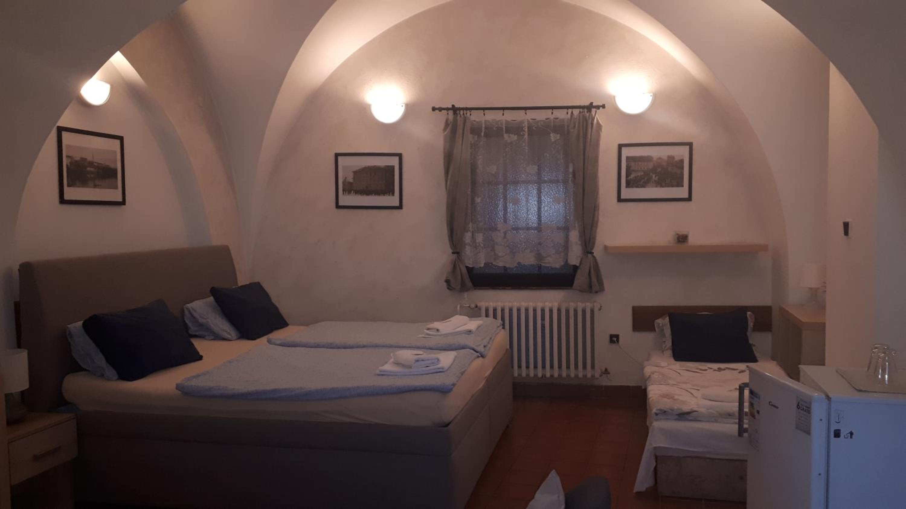 Penzion a restaurace Modrá růže Tábor
