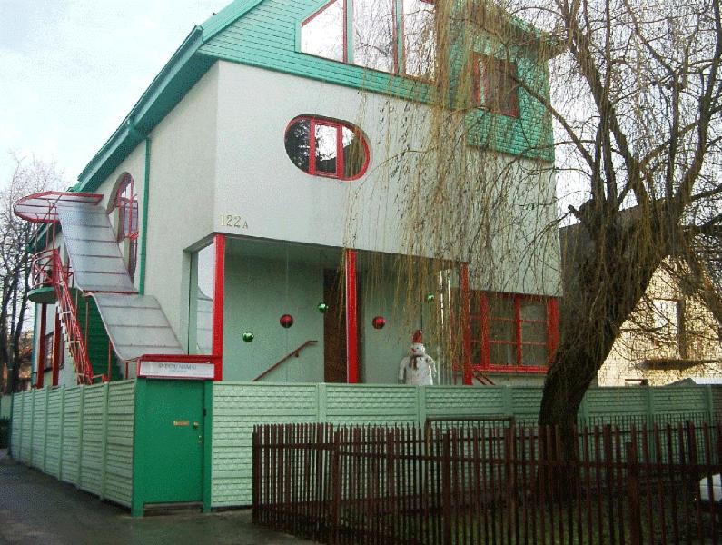 Guest House LT view 2