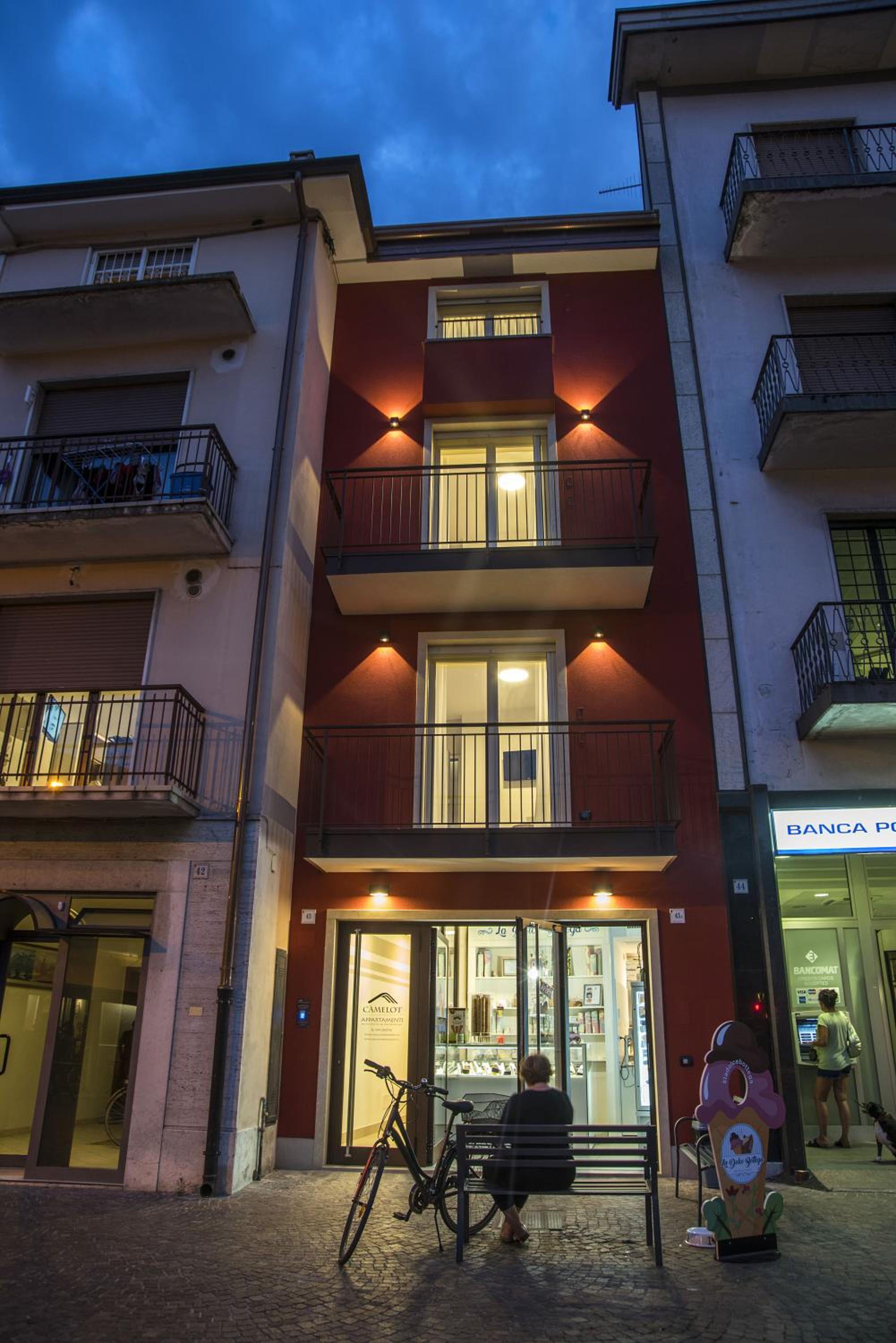 Camelot Appartamenti - Business e Holiday