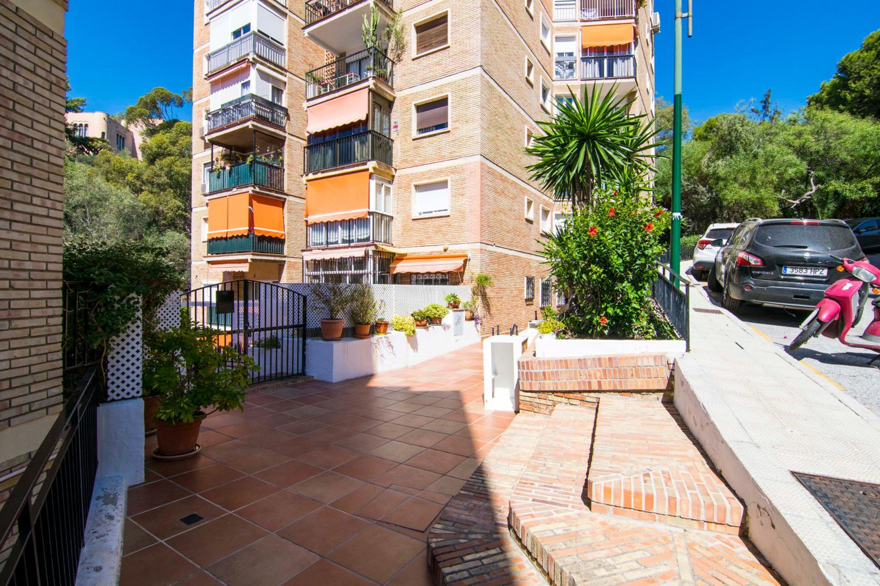 Letmalaga Bay Views