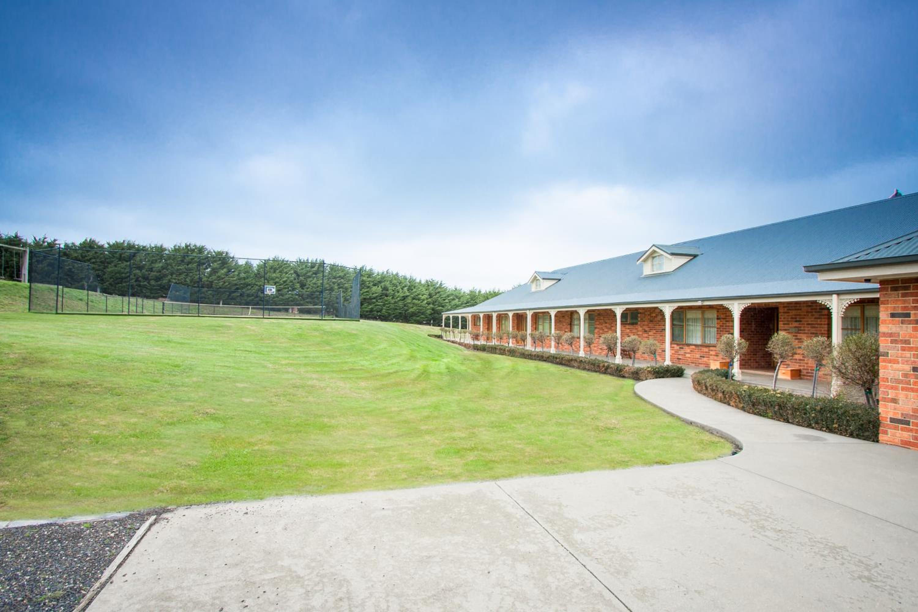 Cleggett Estate