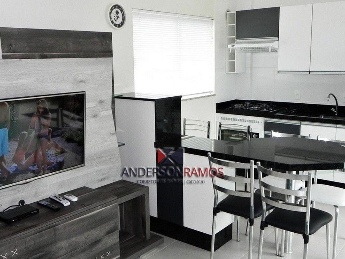 1022 - Apartamento com vista para o mar de Bombinhas - Residencial Areia Branca Apto 301