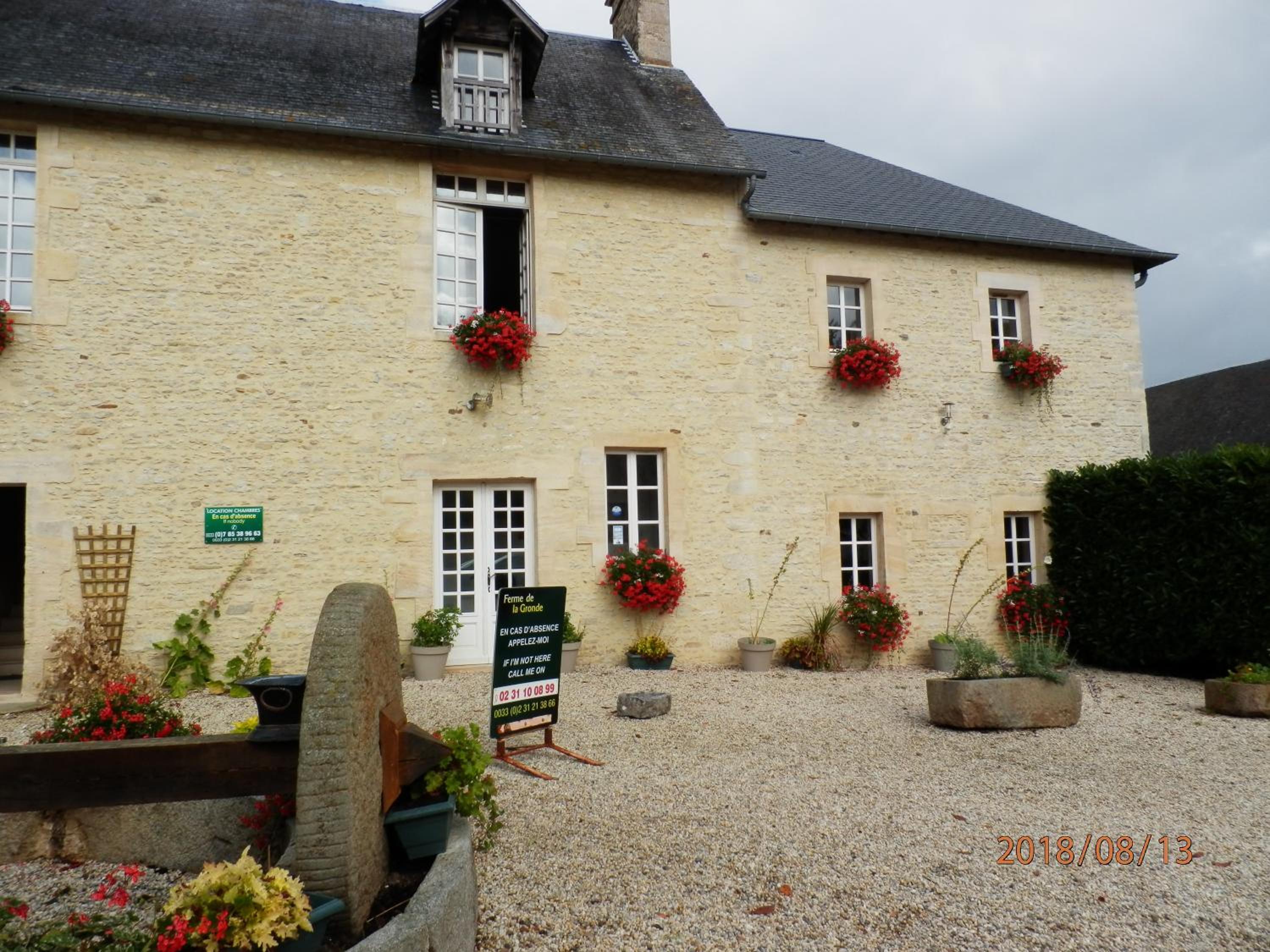 La Ferme de la Gronde view 3