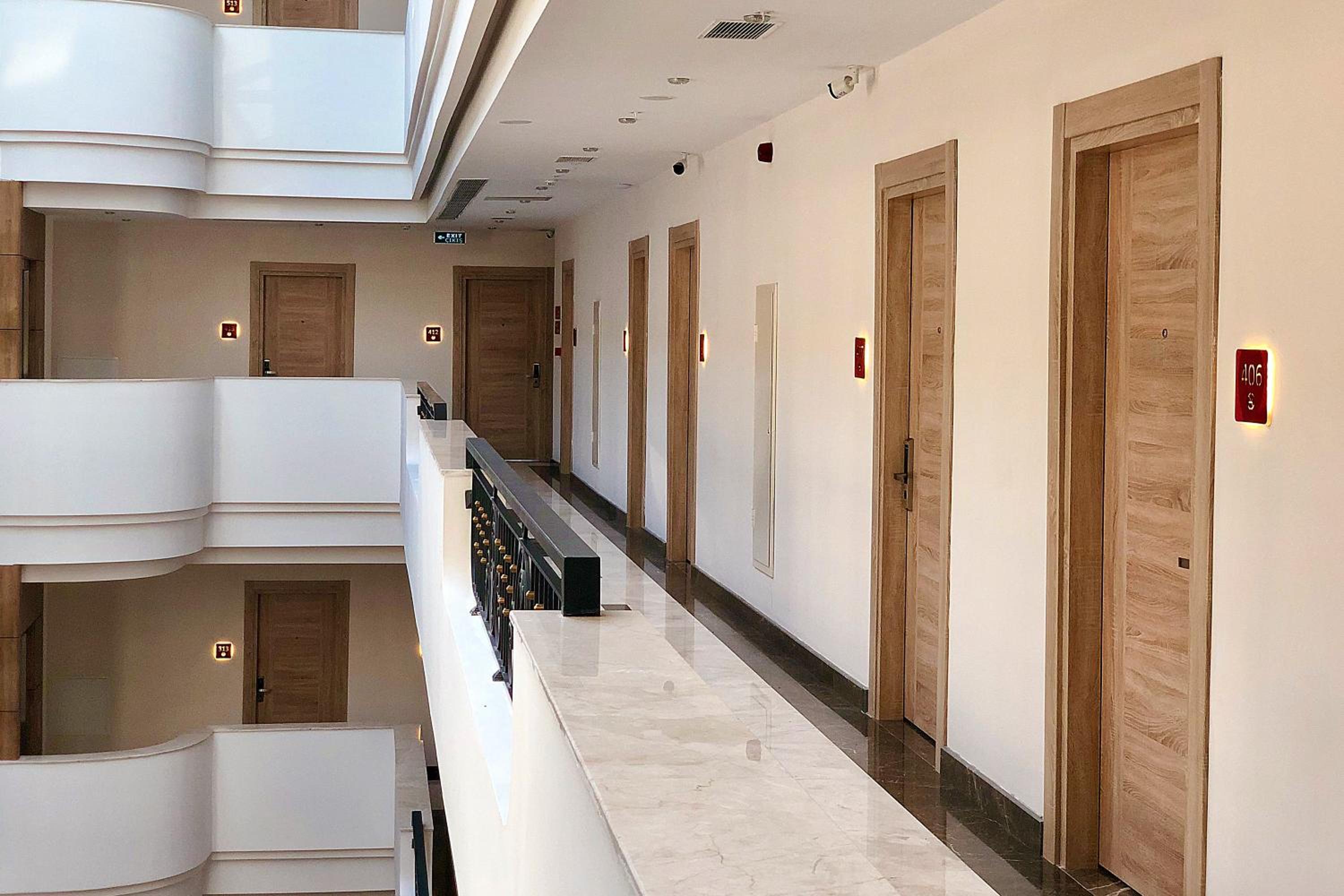 Ramada Encore By Wyndham İstanbul Basin Express - Image 51