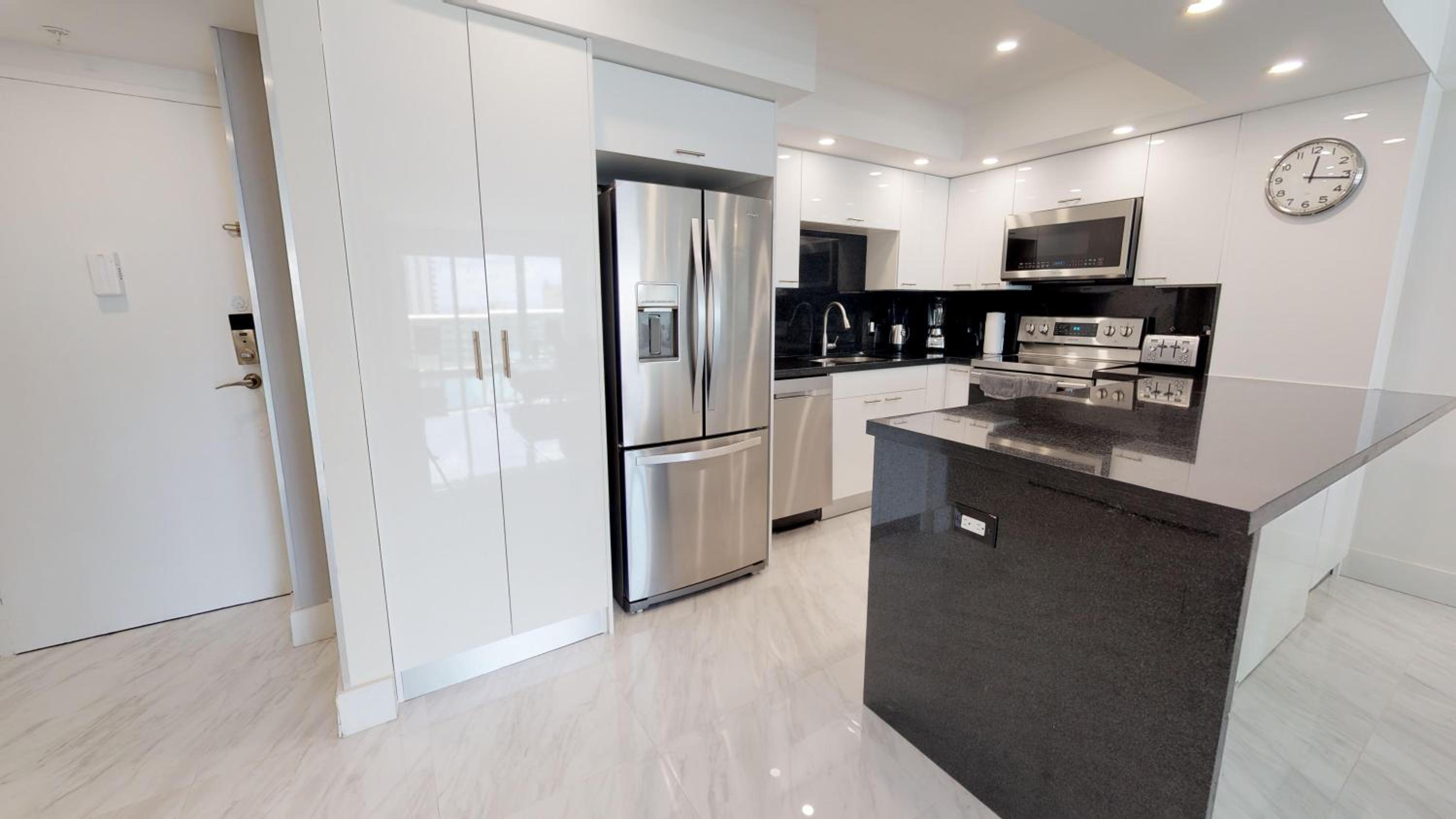 Ocean Reserve Condo by FlatsAway