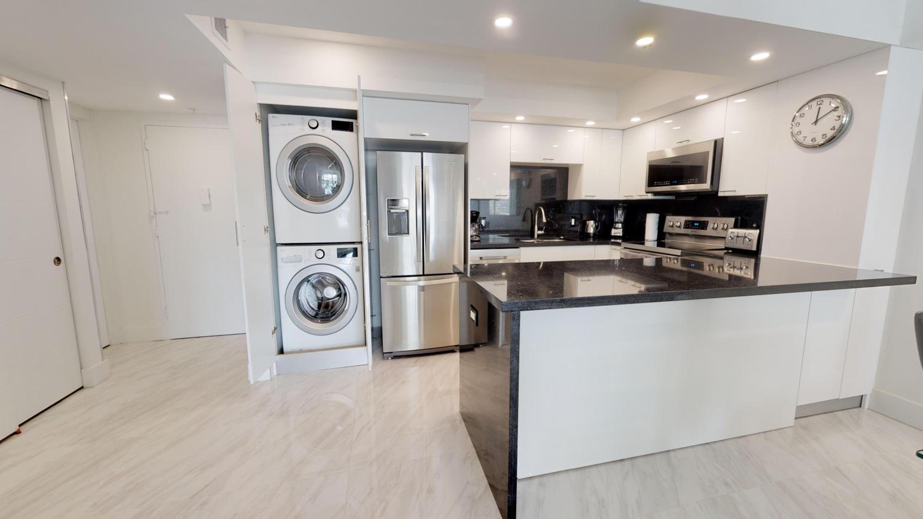 Ocean Reserve Condo by FlatsAway