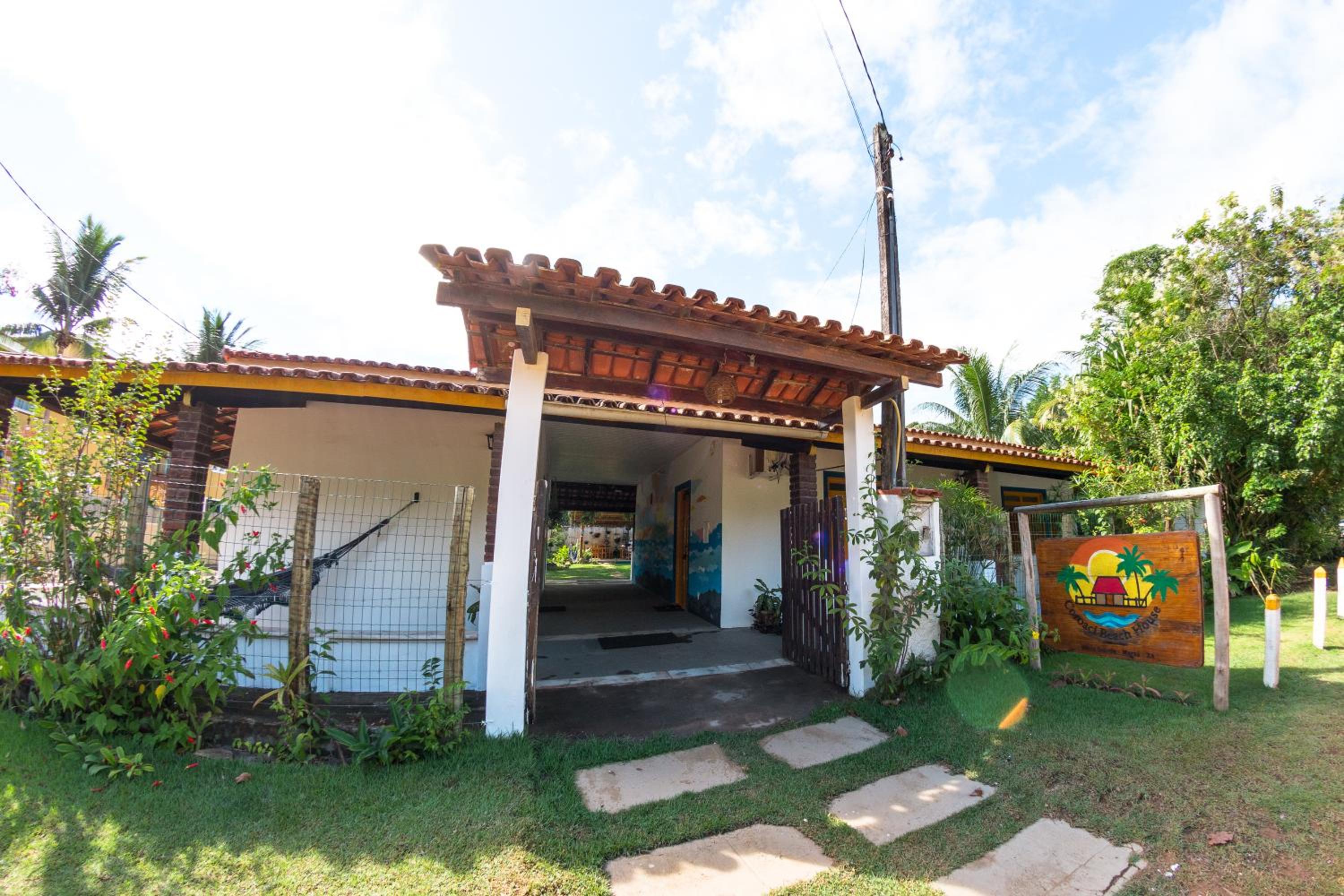 Coroaci Beach House