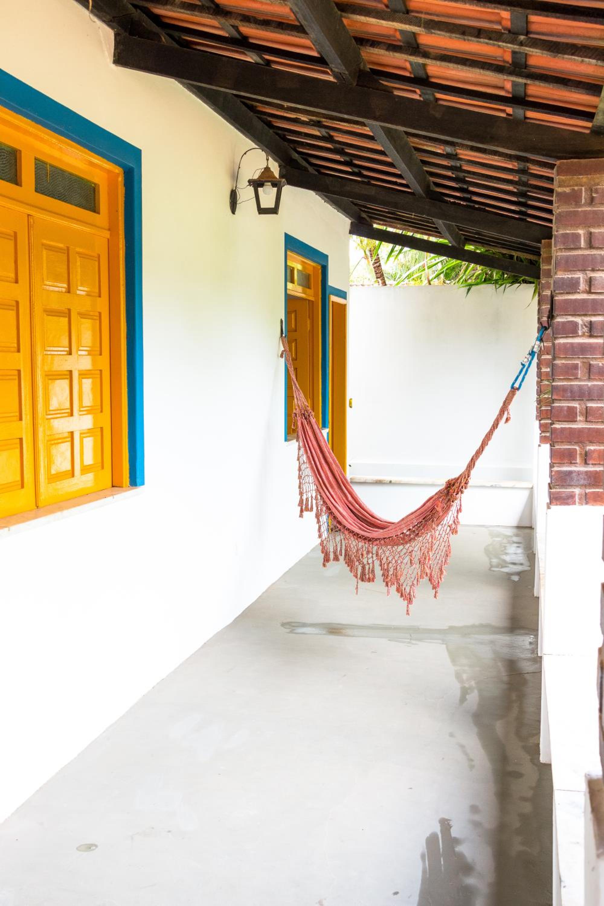 Coroaci Beach House