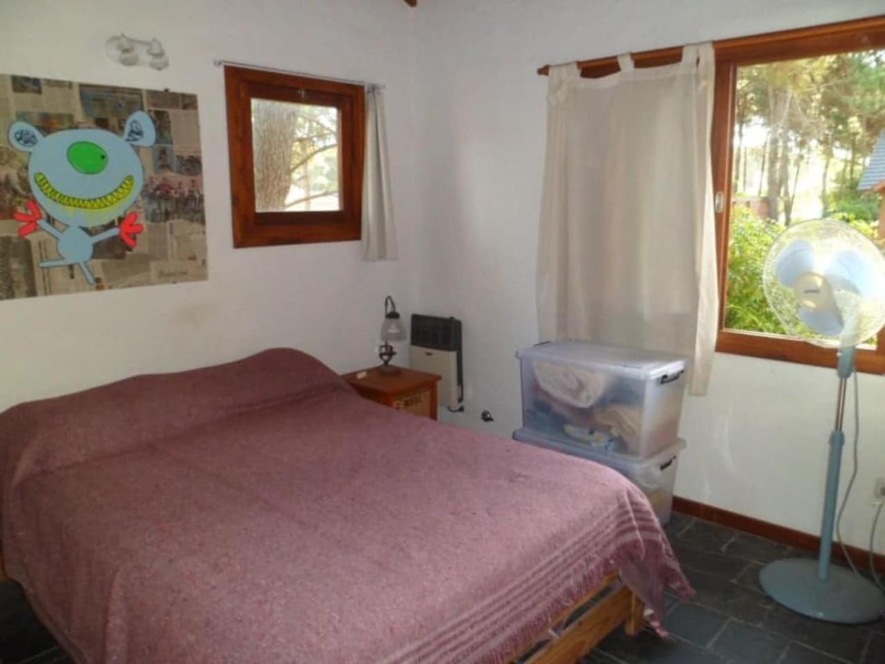 Casa completa en el bosque para 8 personas no aceptamos grupos de jovenes