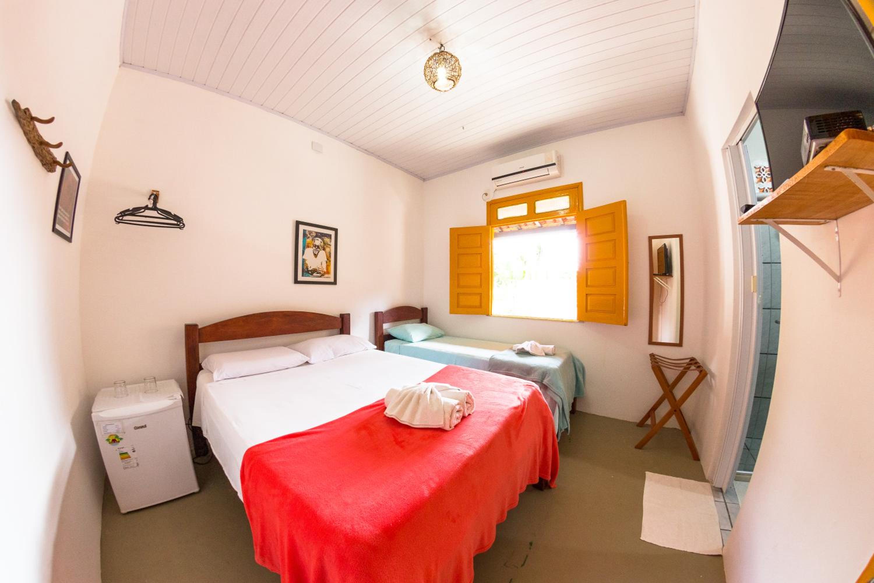 Coroaci Beach House