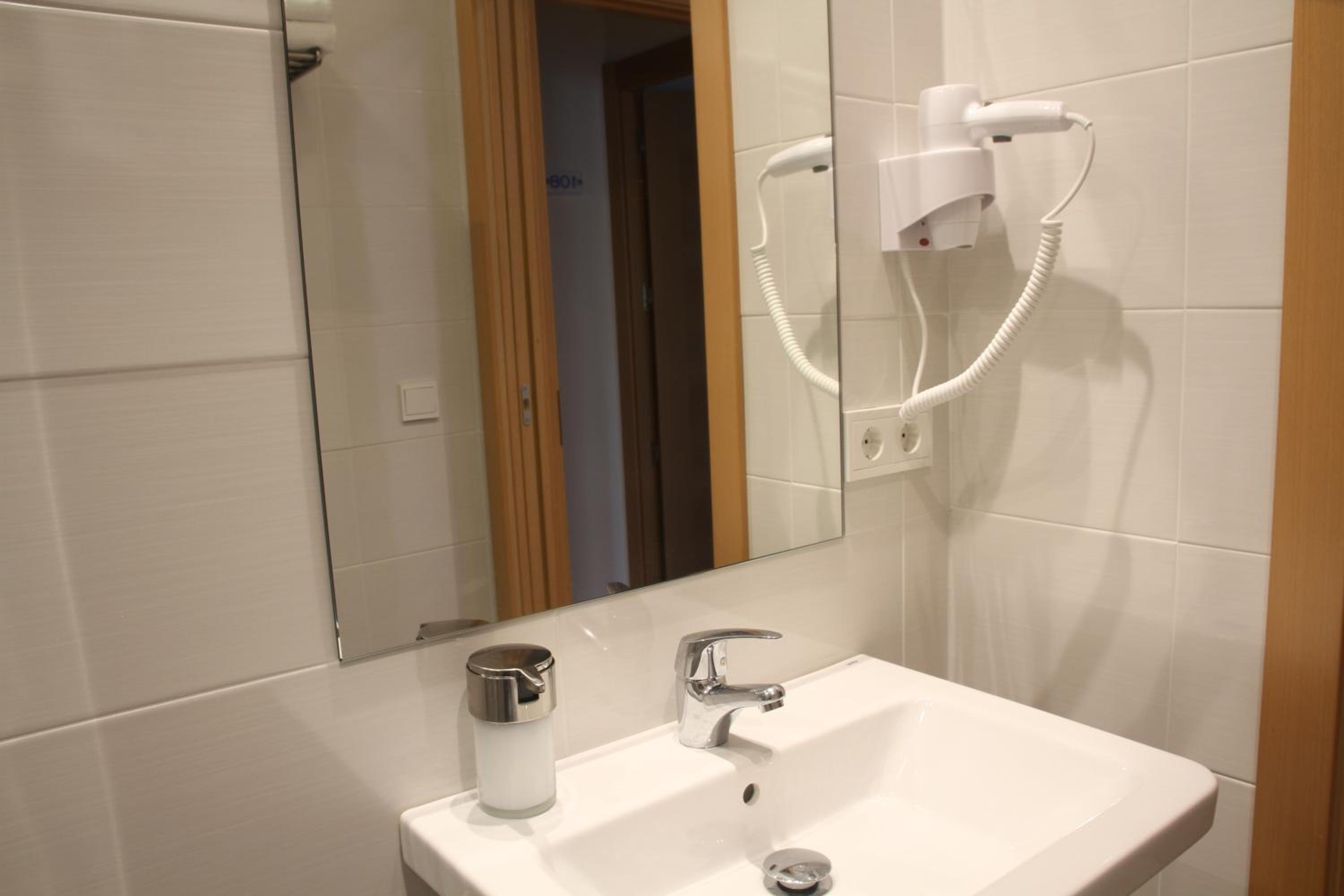 Hostal Mónaco