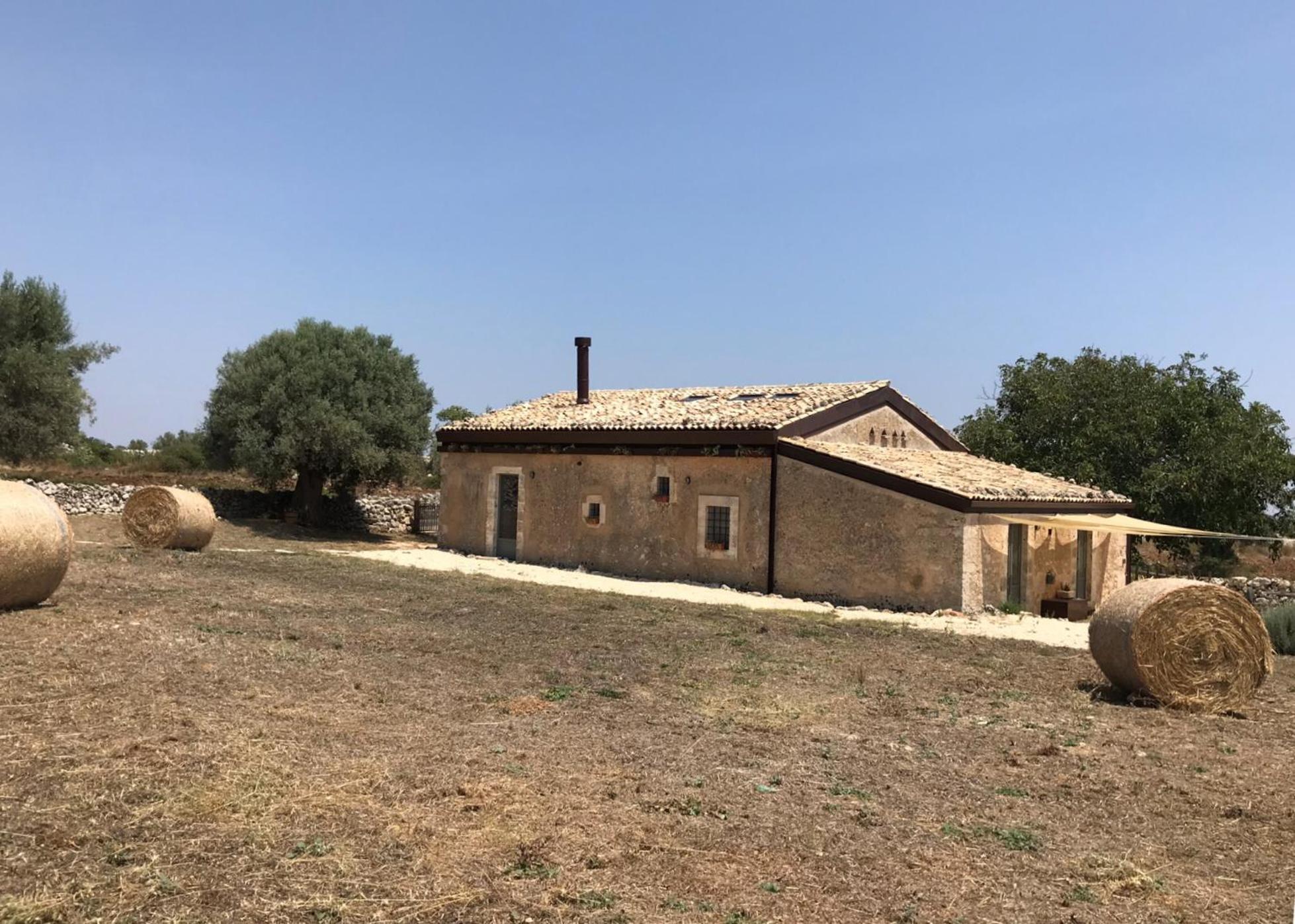 Casa Farfaglia view 3