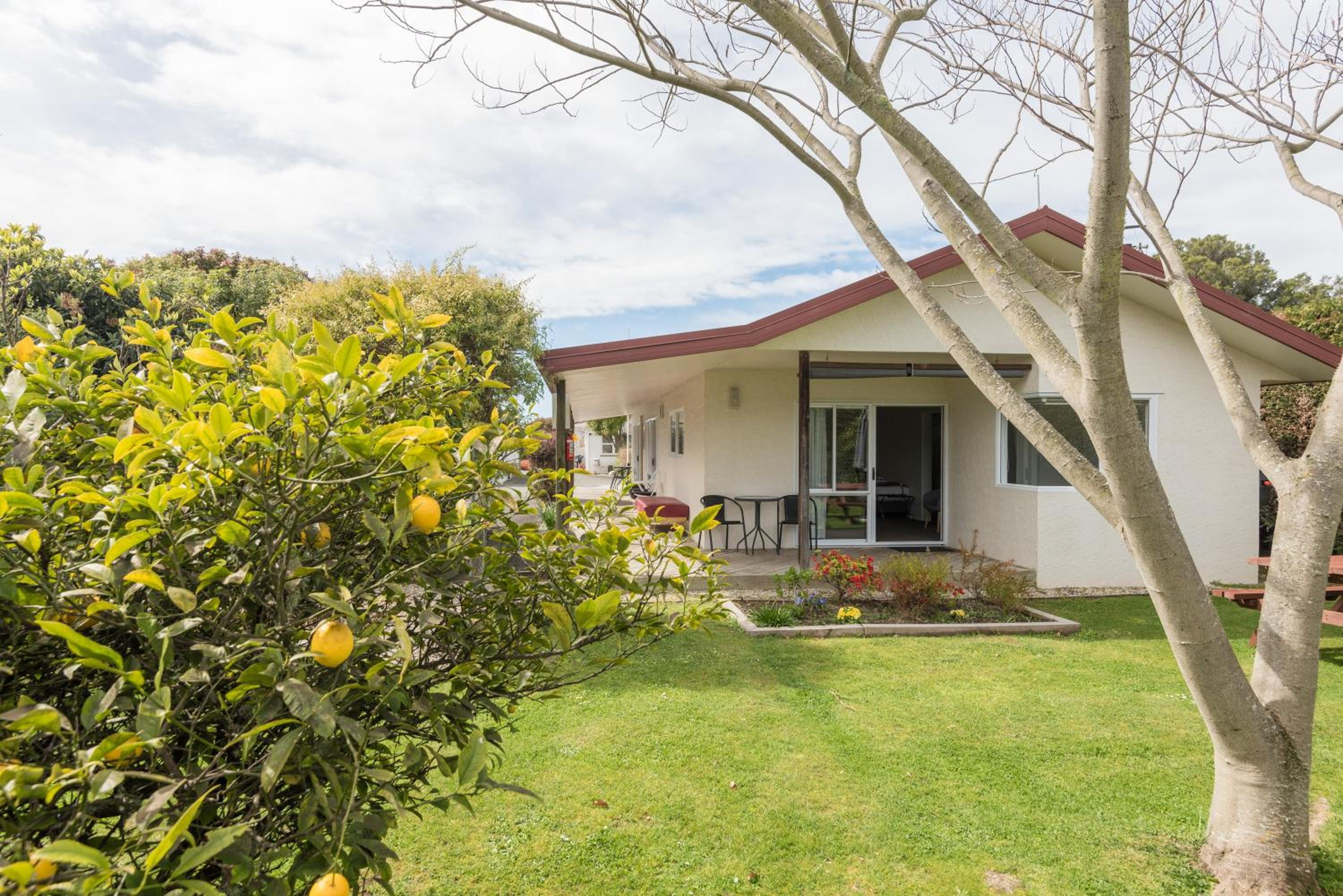 Abbey Court Motel