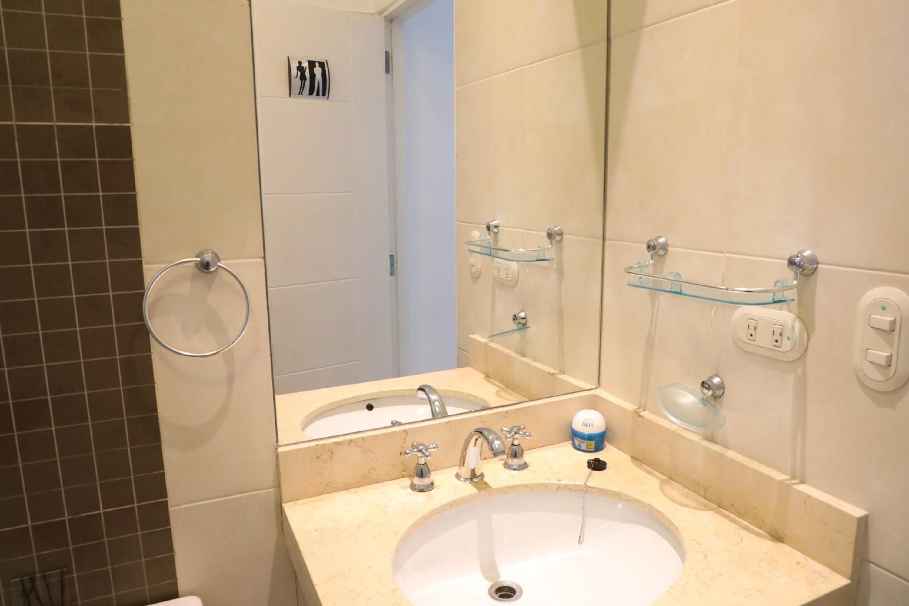 Miraflores Apartments 101 Tripoli Street by Private Host