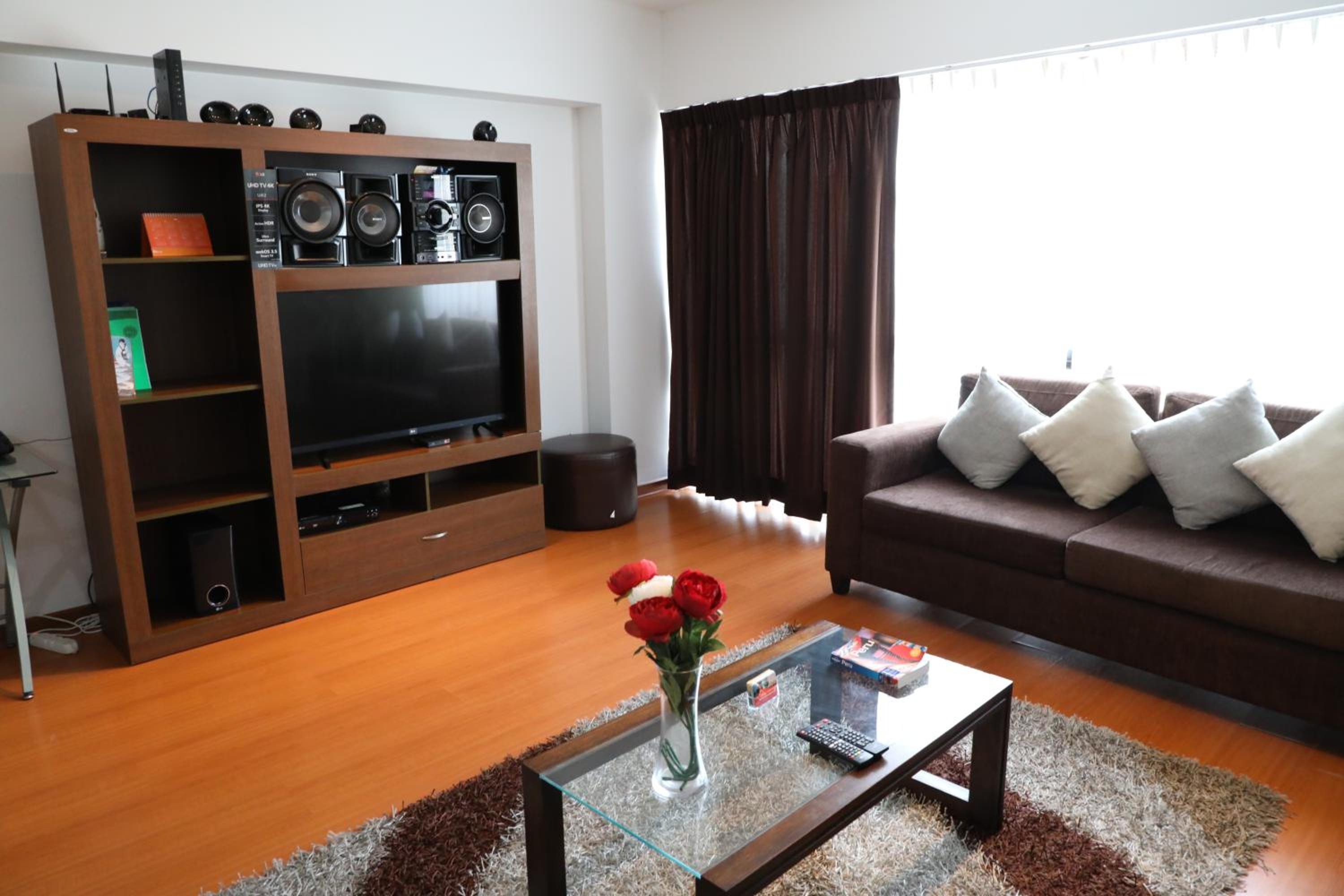 Miraflores Apartments 101 Tripoli Street by Private Host