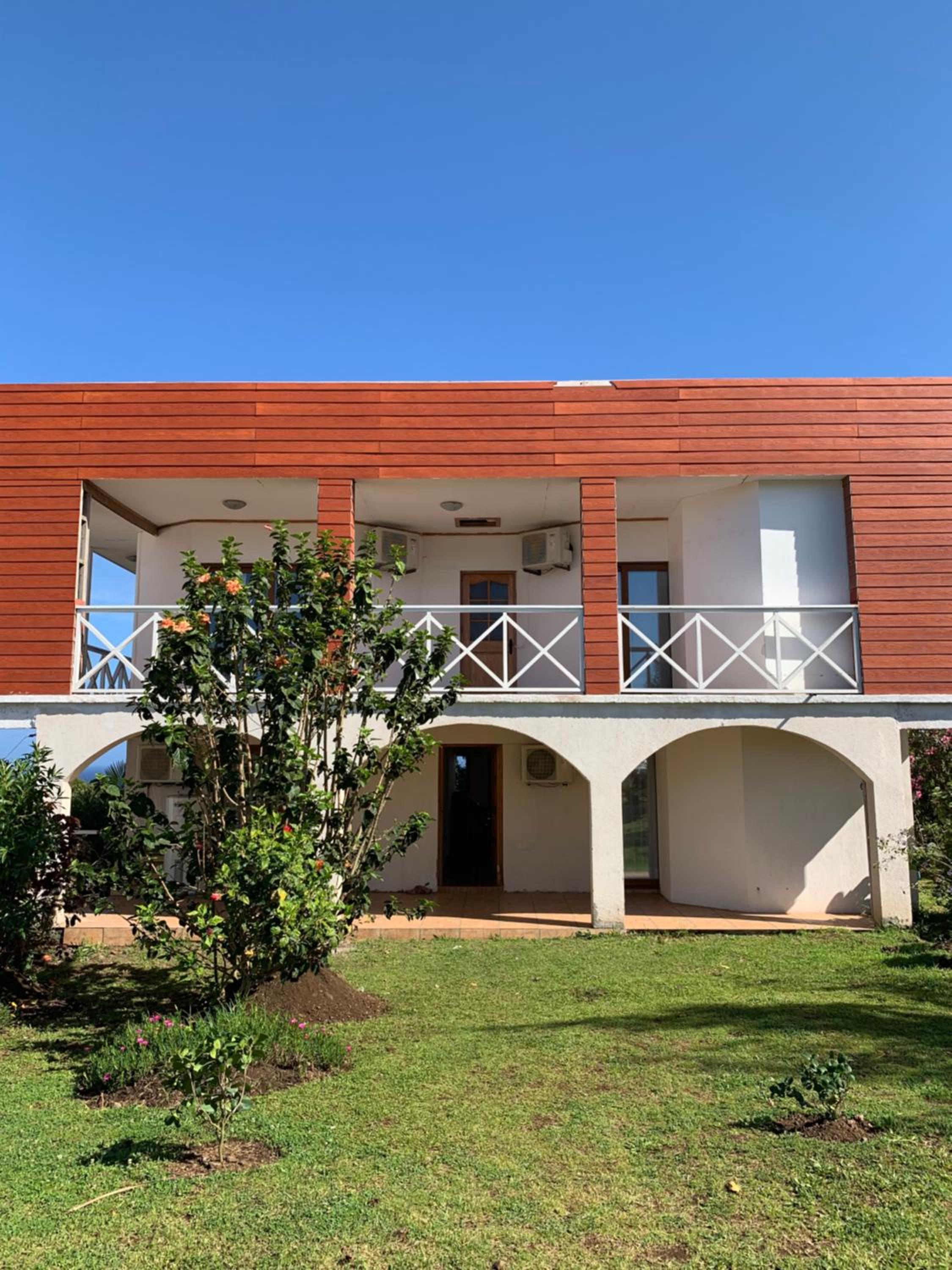 Teanehi Bed & Breakfast