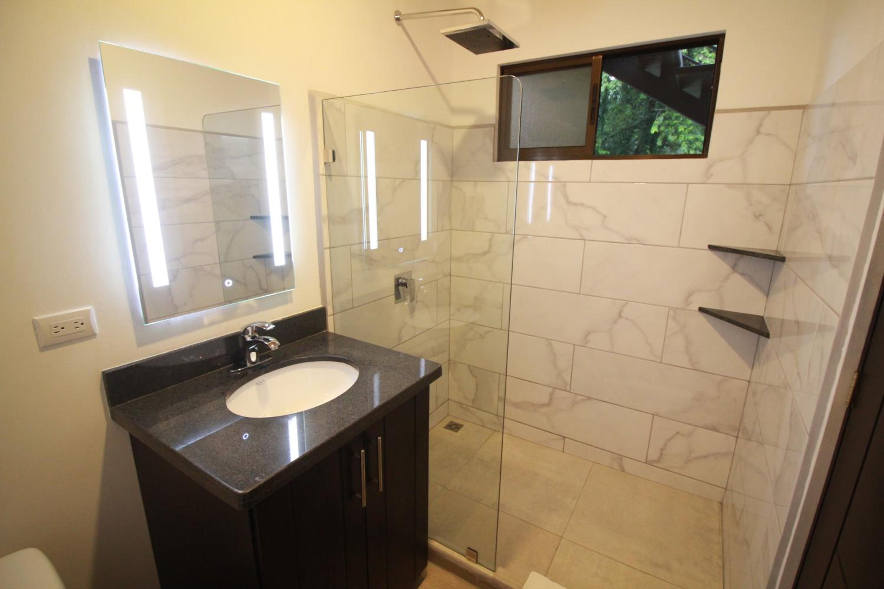 Teva Hotel & Jungle Reserve