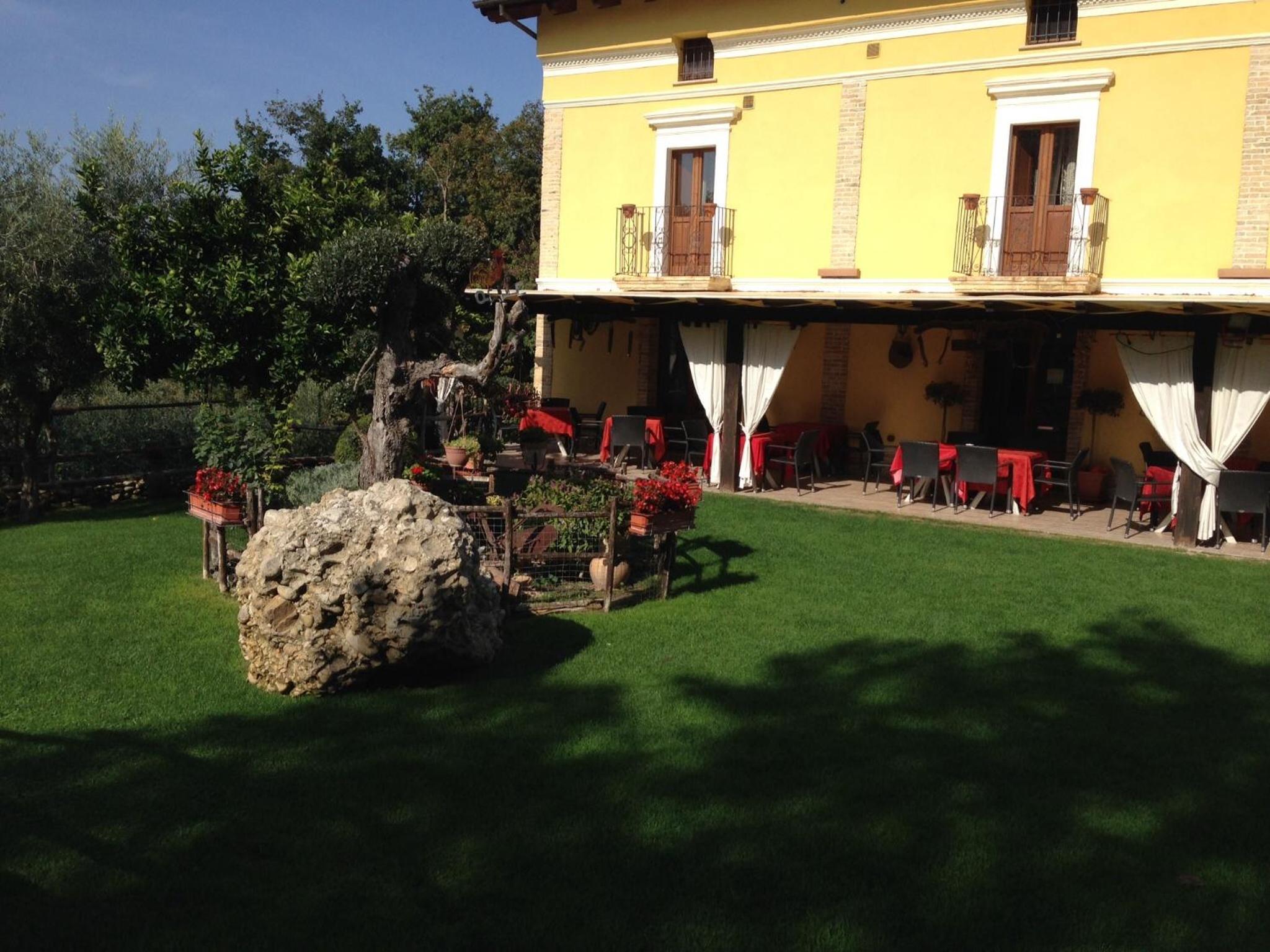 Photo 14
