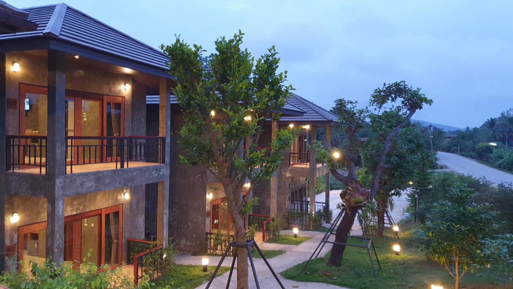 Chiang Klong Riverside Resort view 2