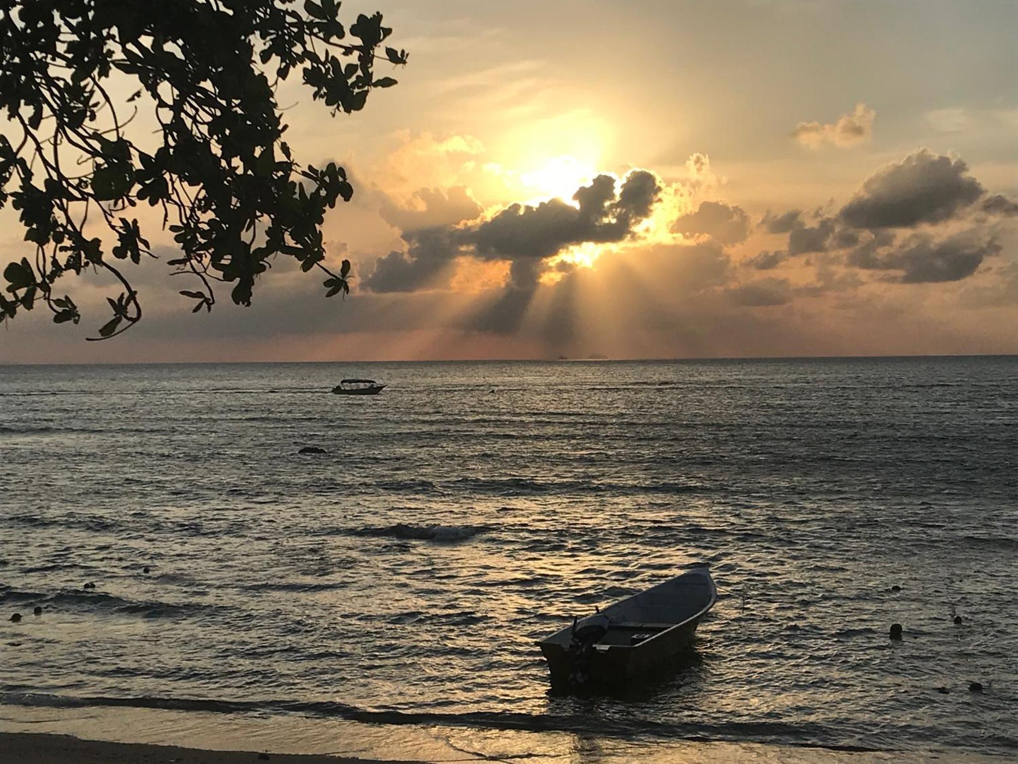 Melina Beach Resort