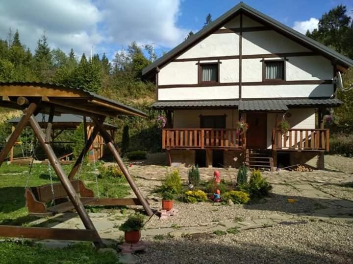 Khatyna u Dolyni
