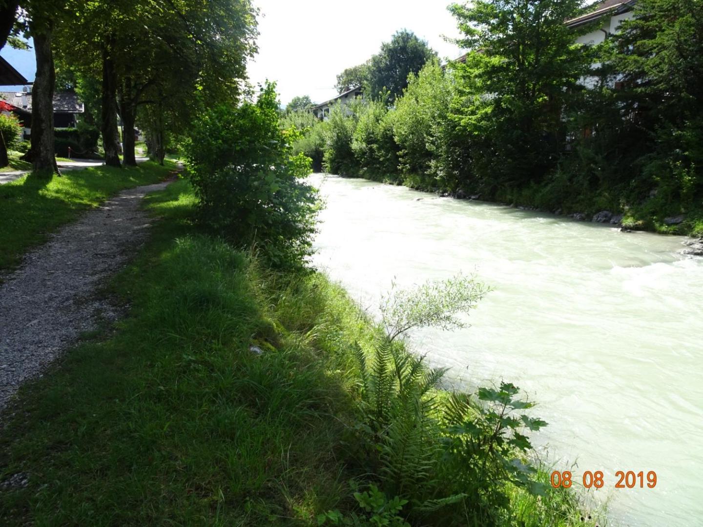 Huge and Calm Apartment in Central Garmisch