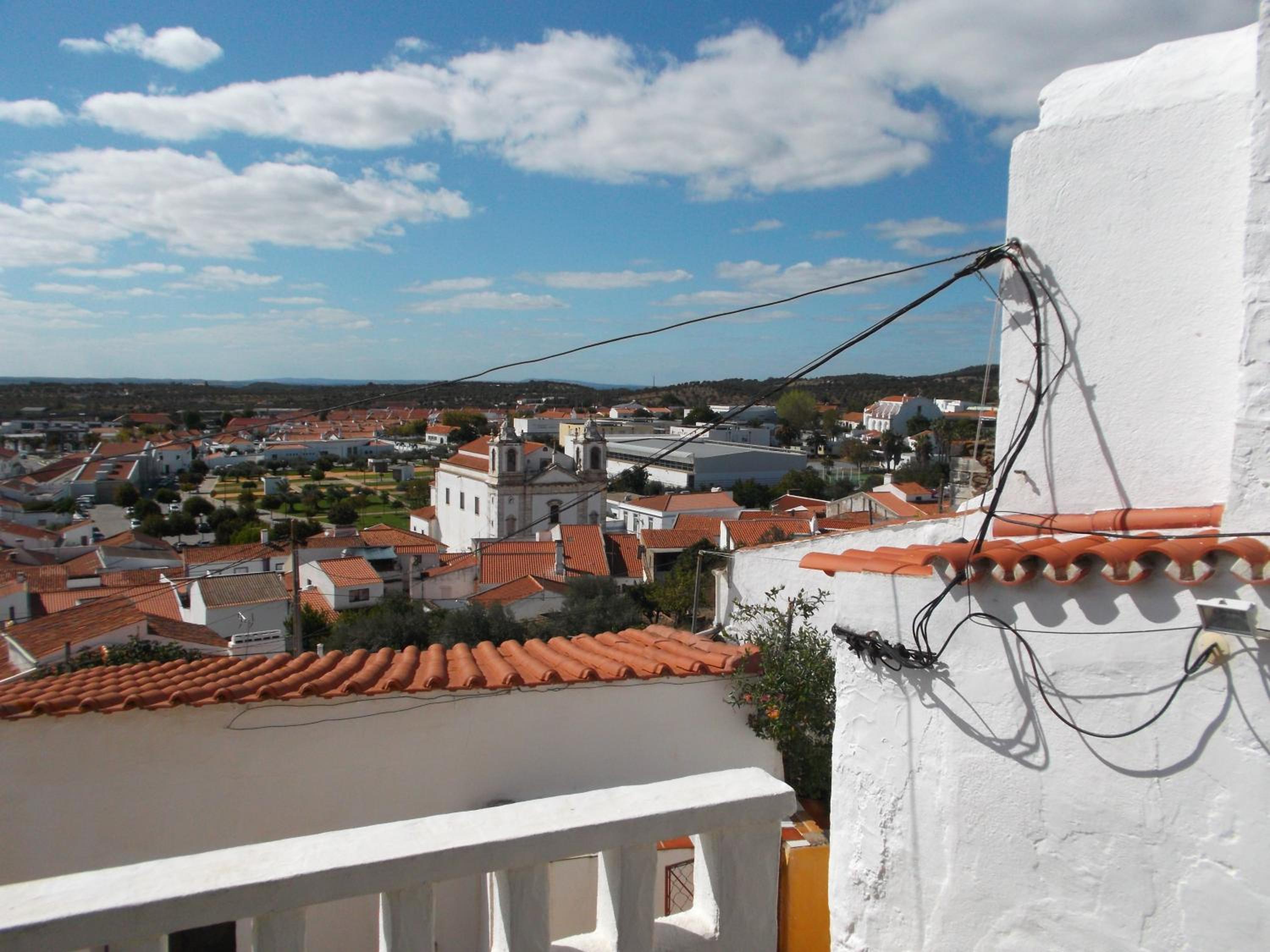 Encosta do Castelo view 3