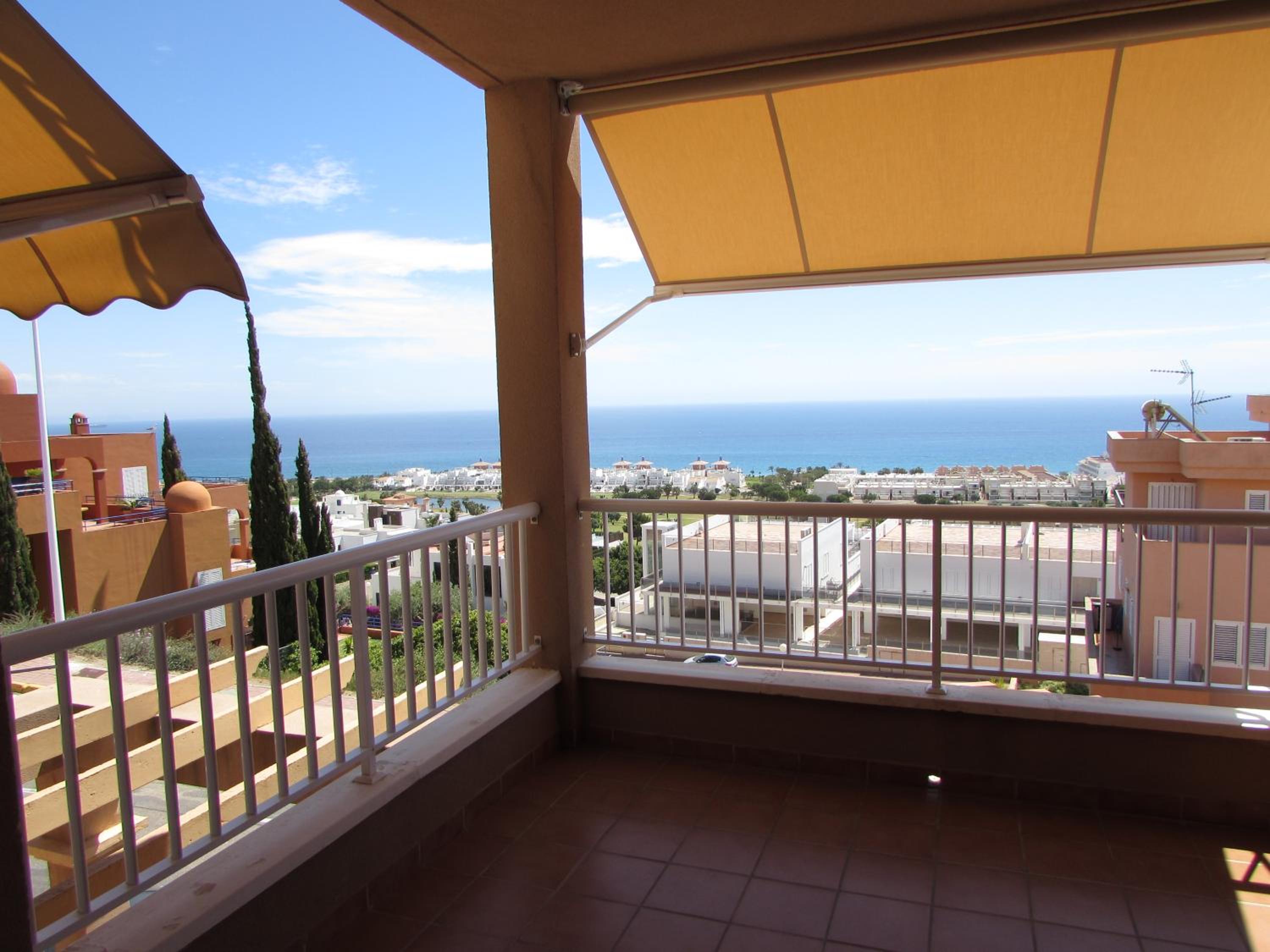 MOJACAR POOL AND BEACH view 5