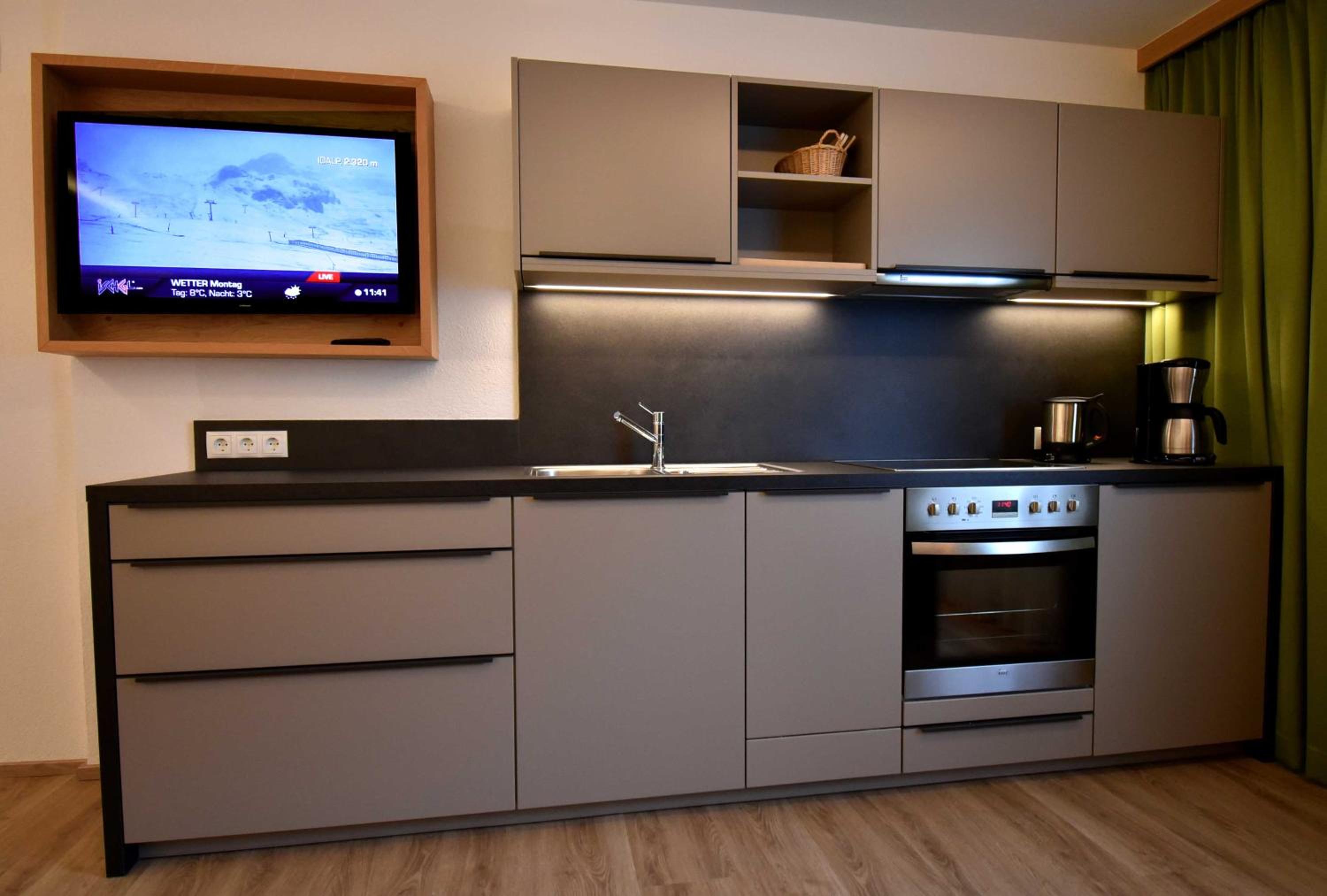 Apart Laver view 5