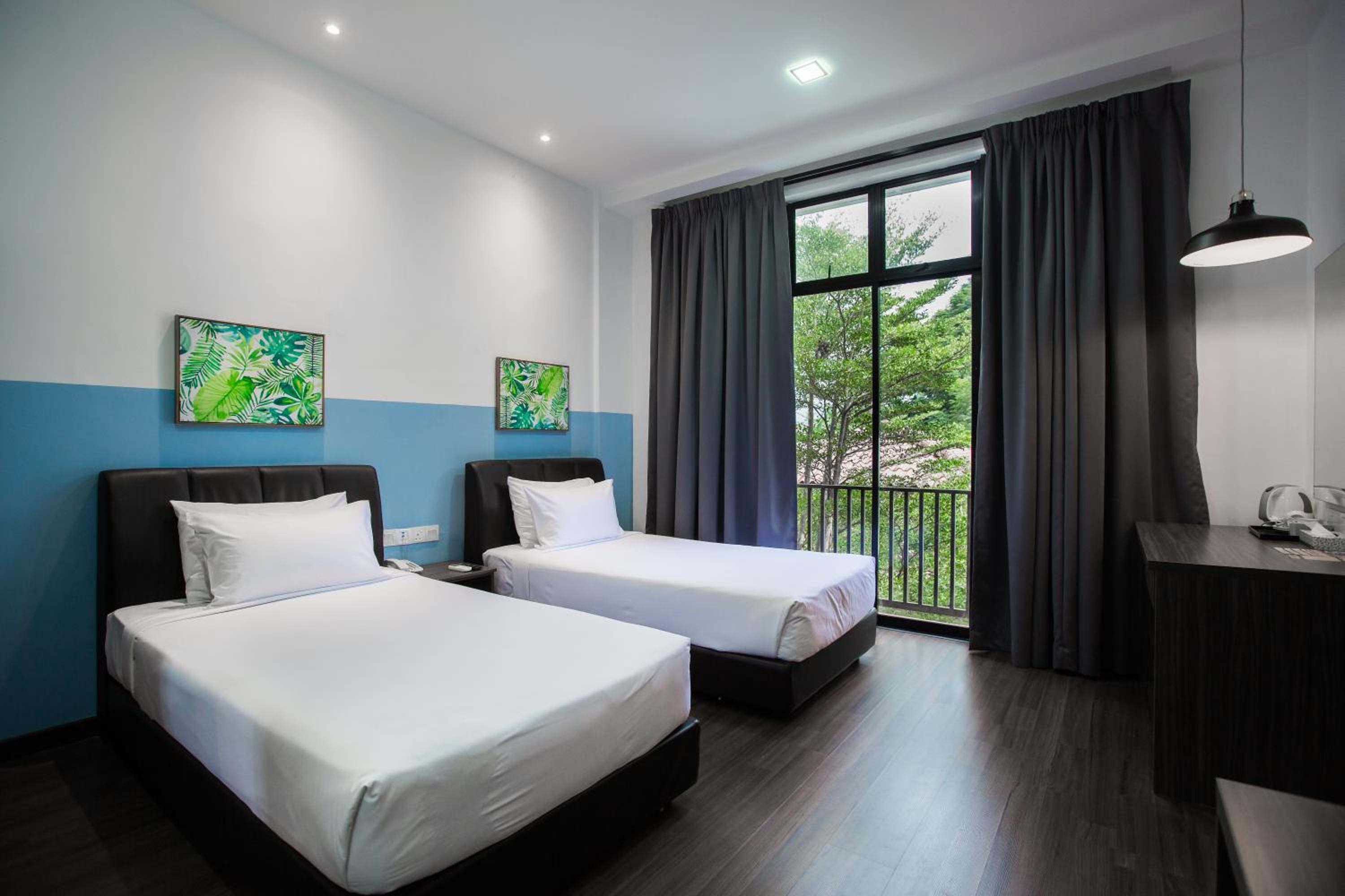 Sayong Resort